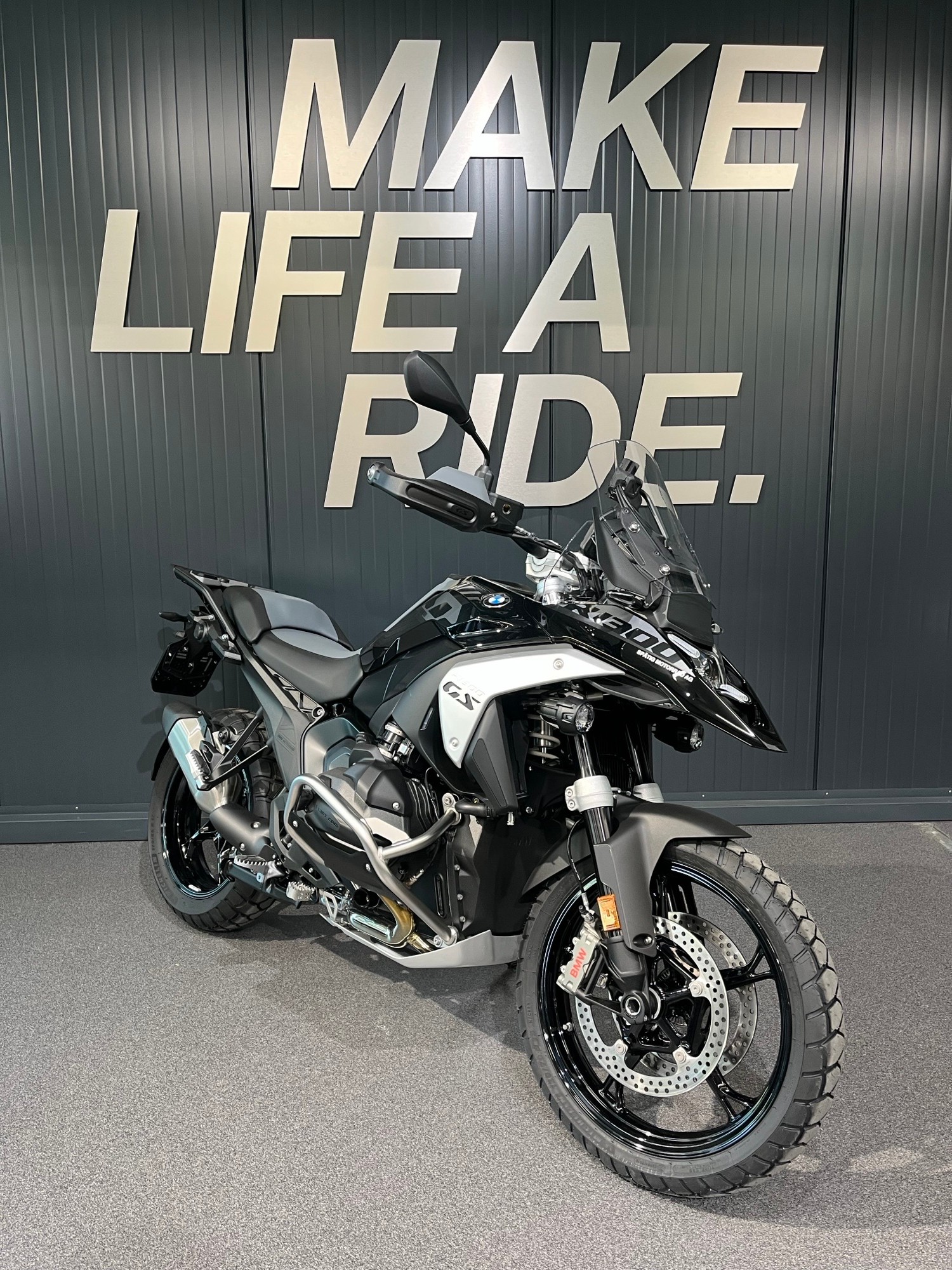 BMW R 1300 GS-showroom-element-1