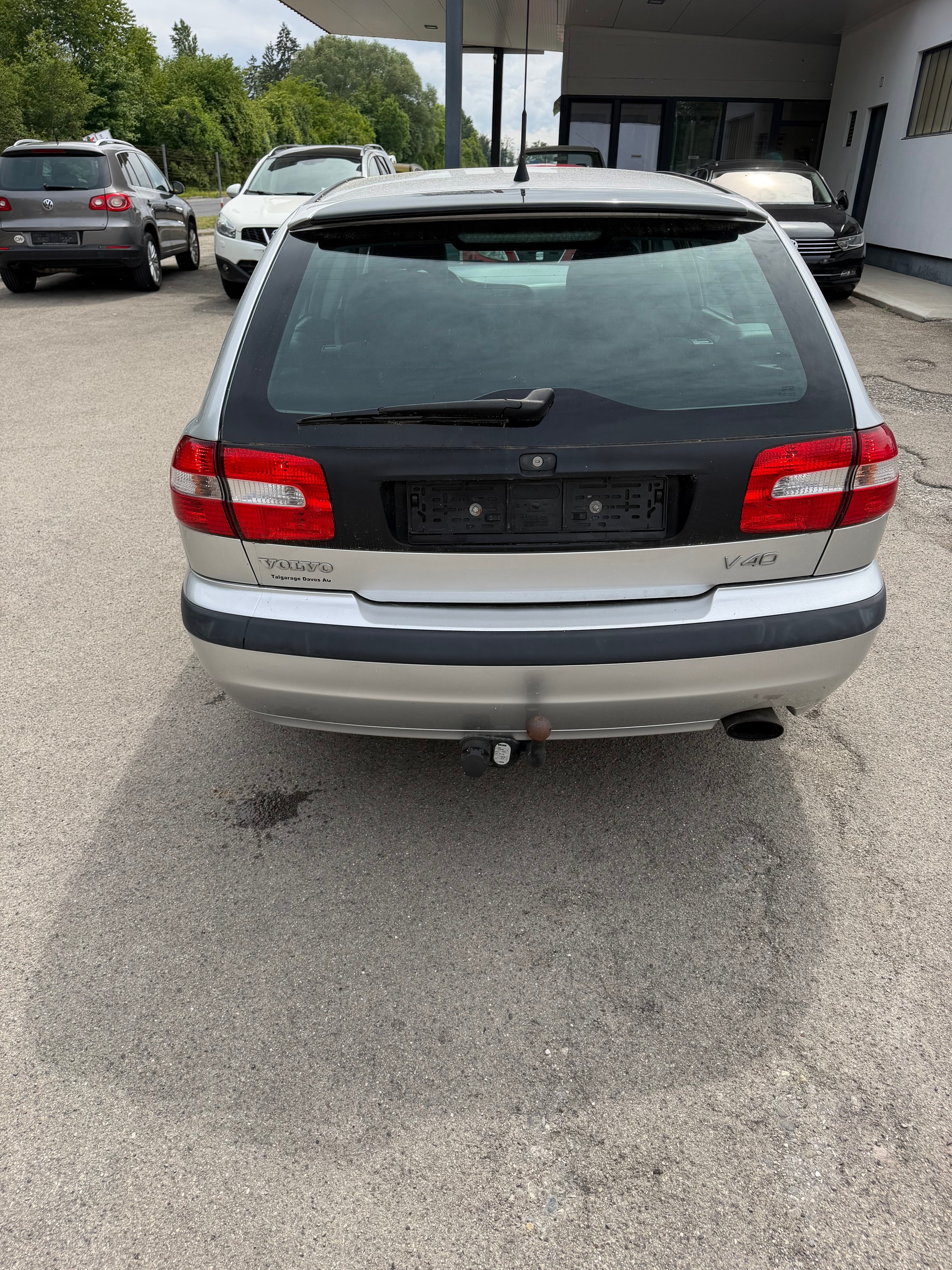 VOLVO V40 2.0T Special/Dynamic Edition-image-6