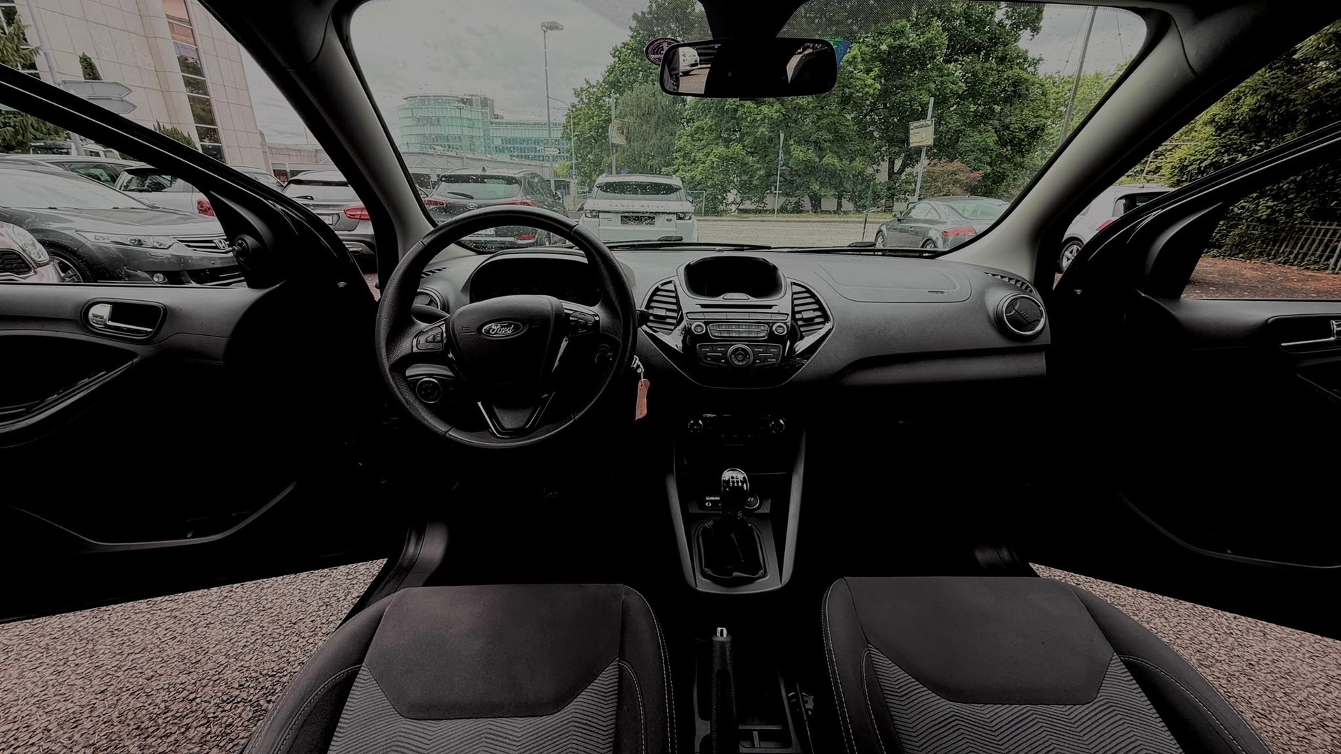 FORD KA+ 1.2 Ti-VCT Cool&Sound-image-9