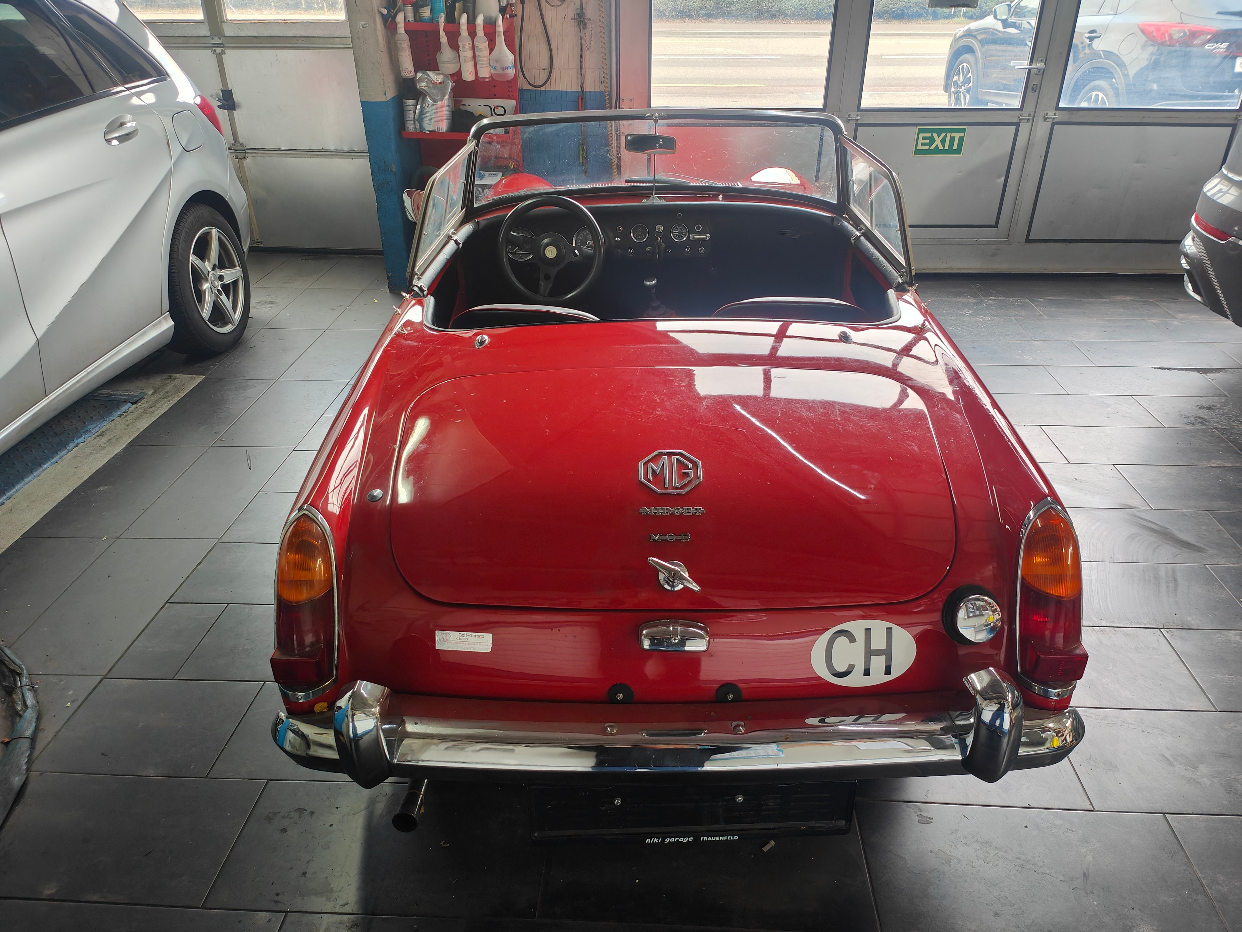 MG Motorhaube MG Spedwell – Ansicht 3