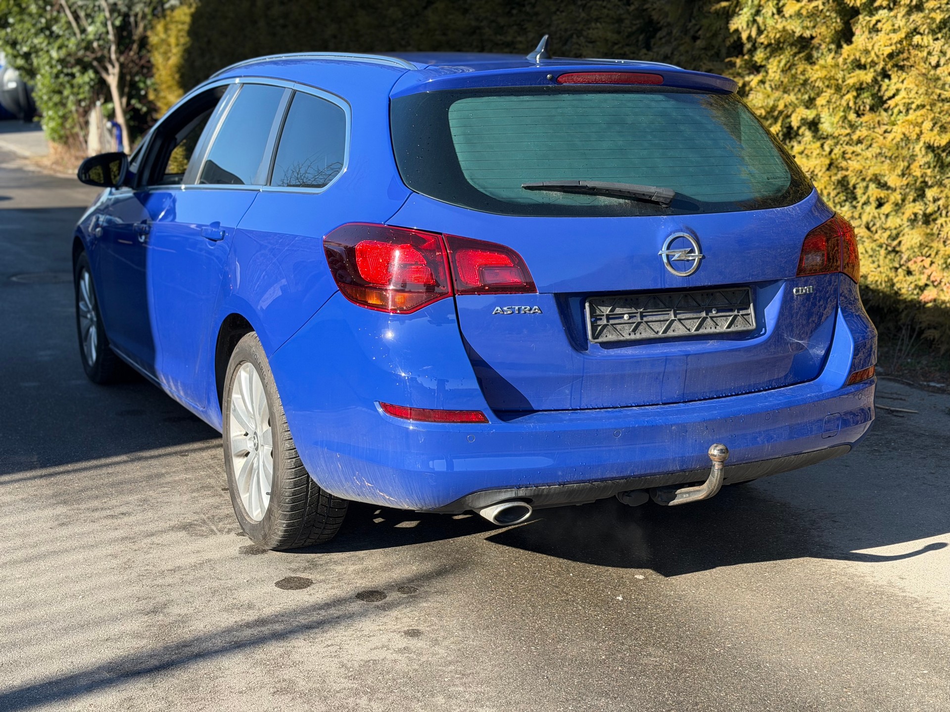 OPEL Astra SportsTourer 2.0 CDTi Sport Automatic-image-3