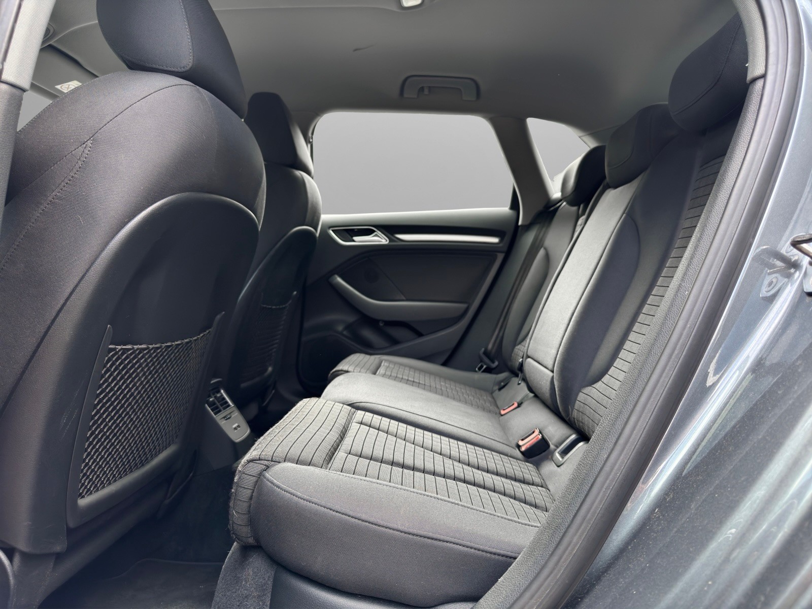 AUDI A3 Sportback 40 TFSI e-tron Sport S-tronic-image-10