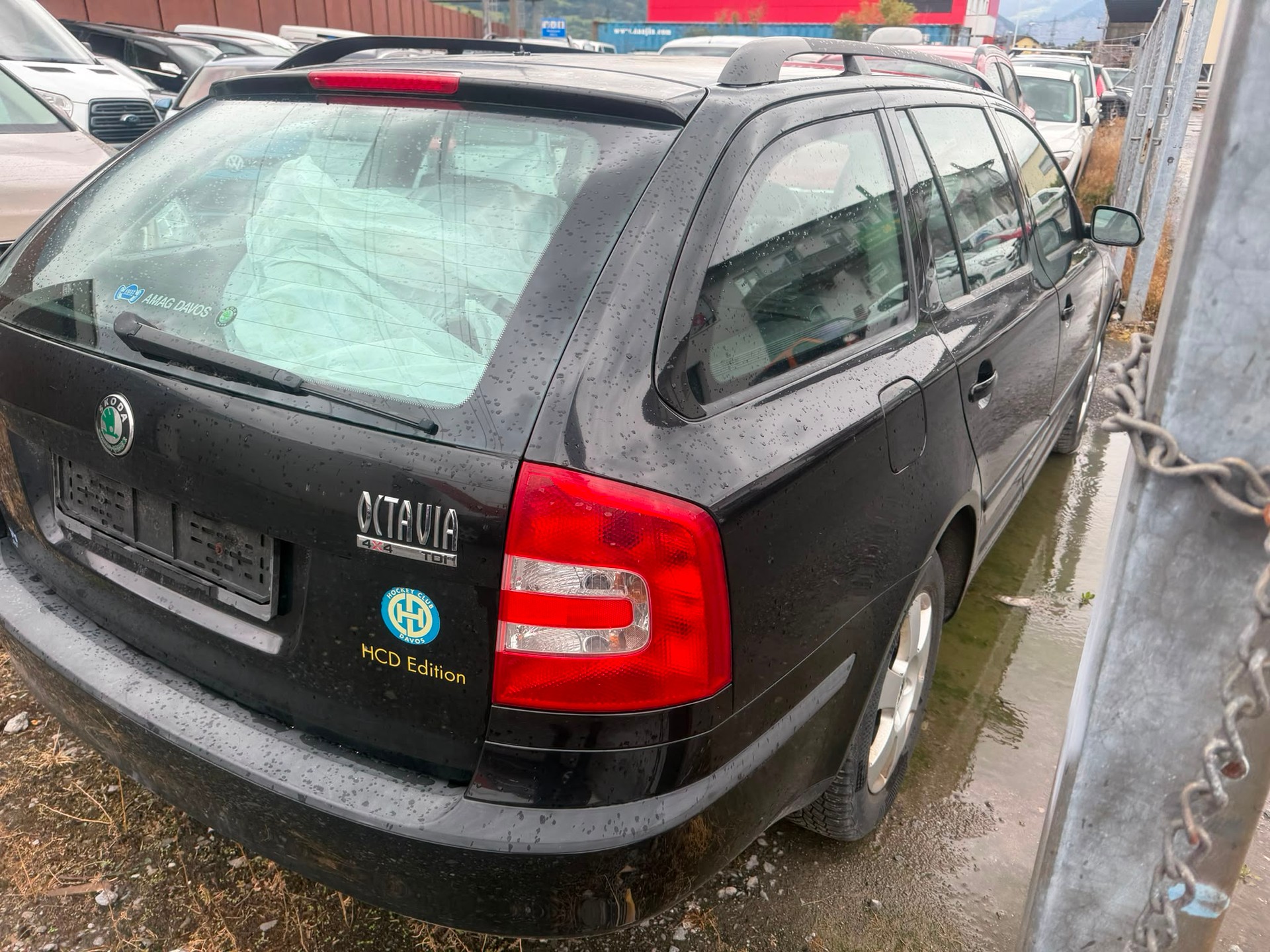 SKODA Octavia 1.9 TDI Swiss Adventure 4x4-image-9