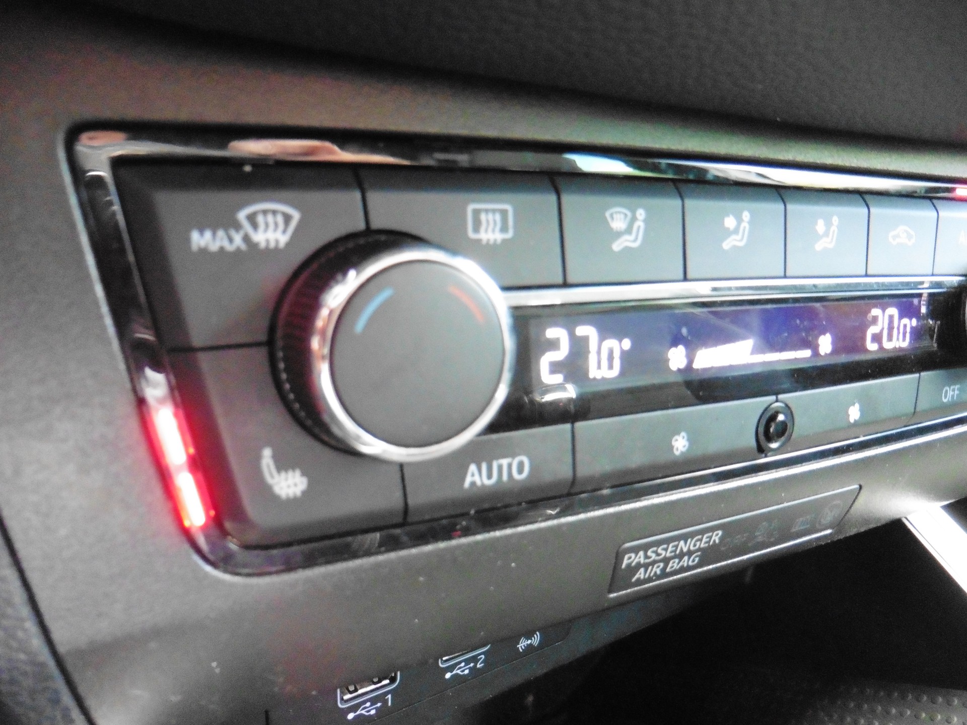 SEAT Arona 1.0 TSI Eco Xcellence DSG-image-17