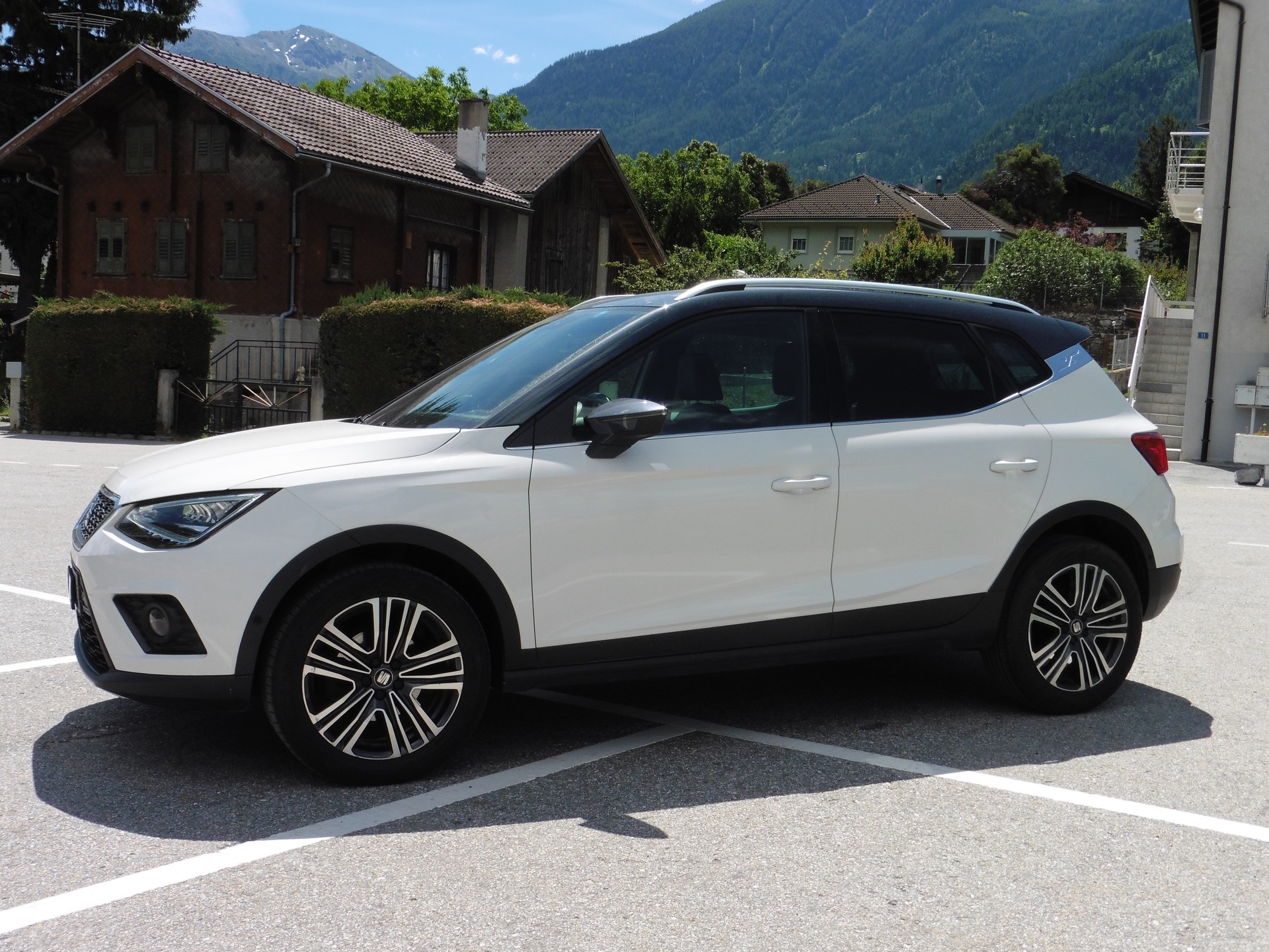 SEAT Arona 1.0 TSI Eco Xcellence DSG-image-5