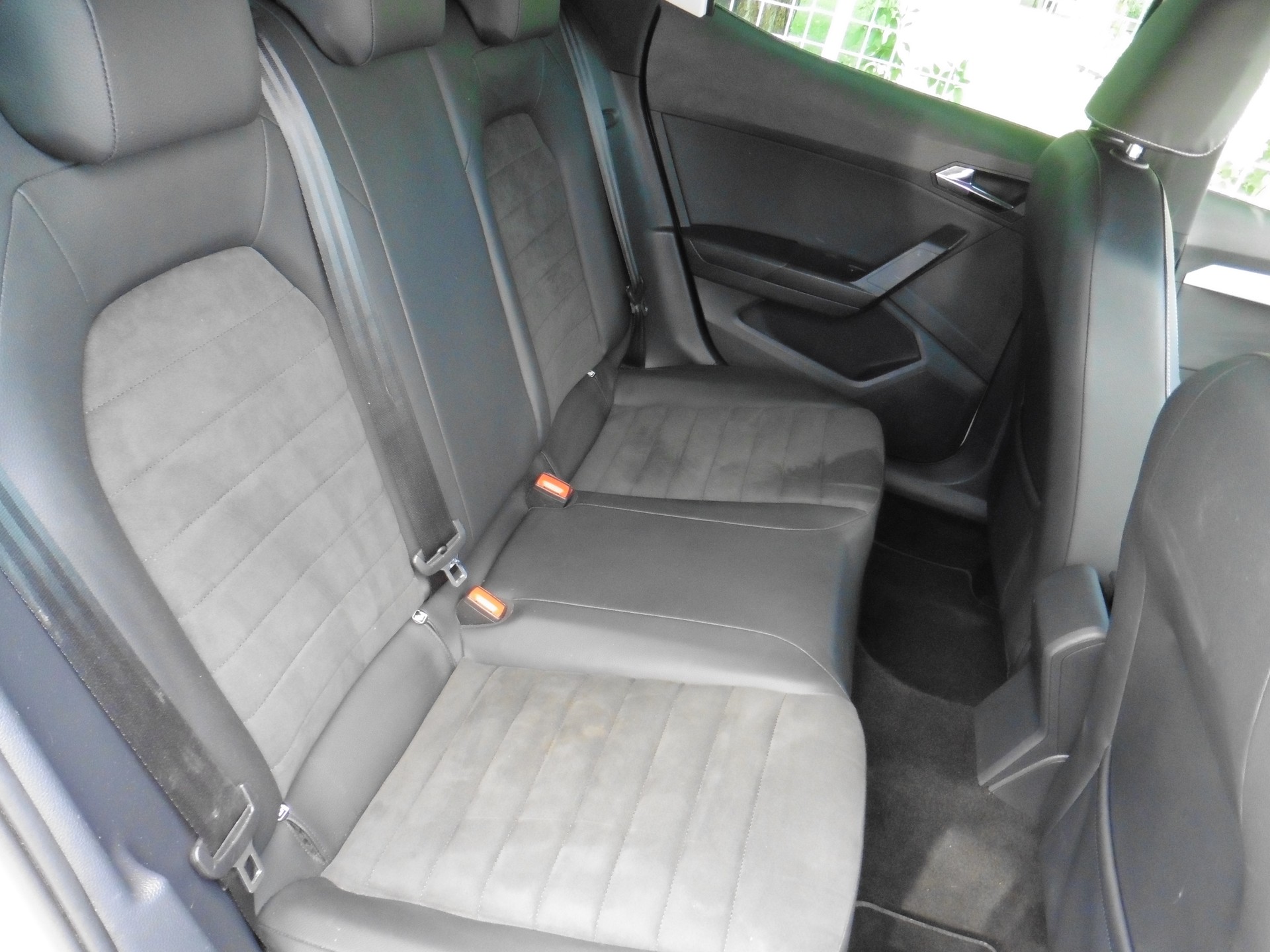 SEAT Arona 1.0 TSI Eco Xcellence DSG-image-21