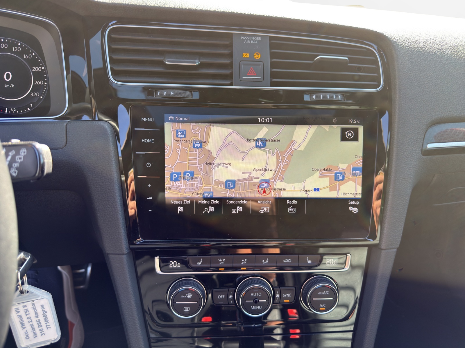 VW Golf VII Variant 2.0 TSI R 310 DSG 4motion-image-12