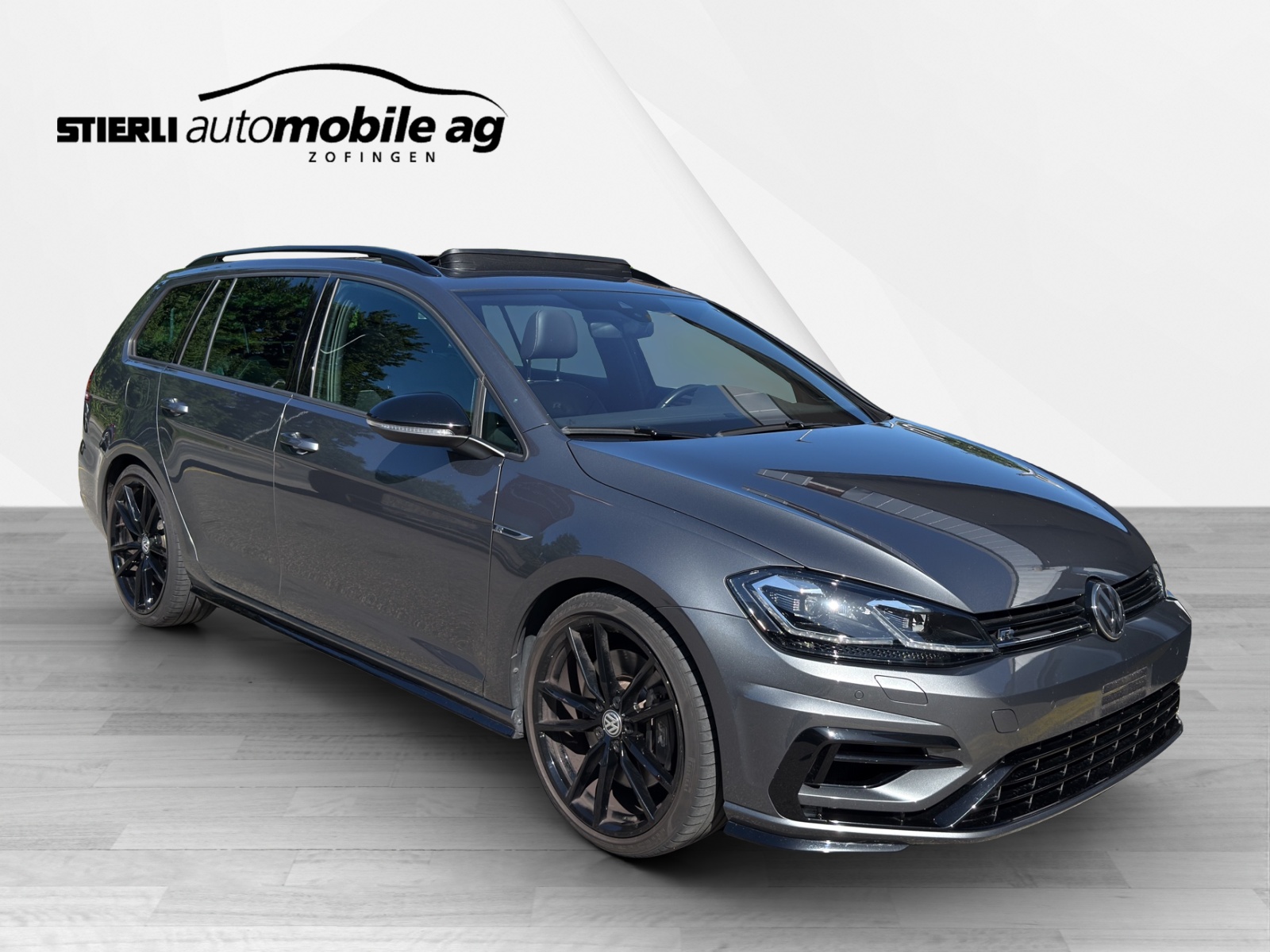 VW Golf VII Variant 2.0 TSI R 310 DSG 4motion-showroom-element-2