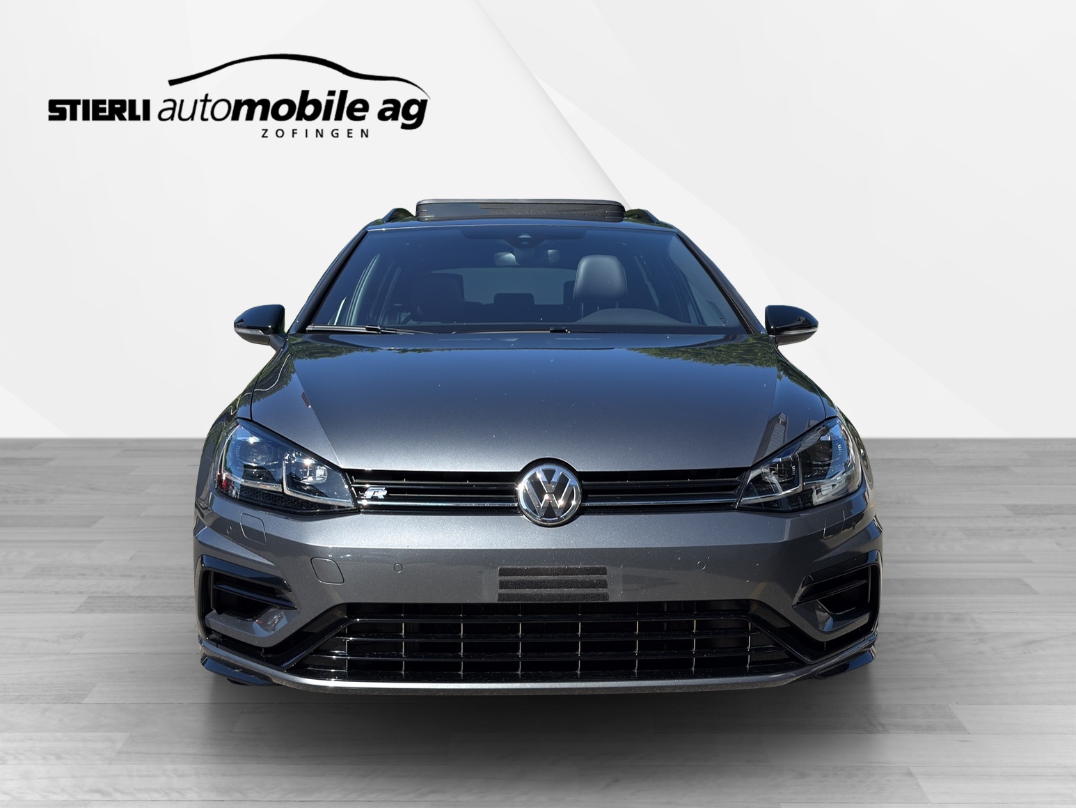 VW Golf VII Variant 2.0 TSI R 310 DSG 4motion-showroom-element-1