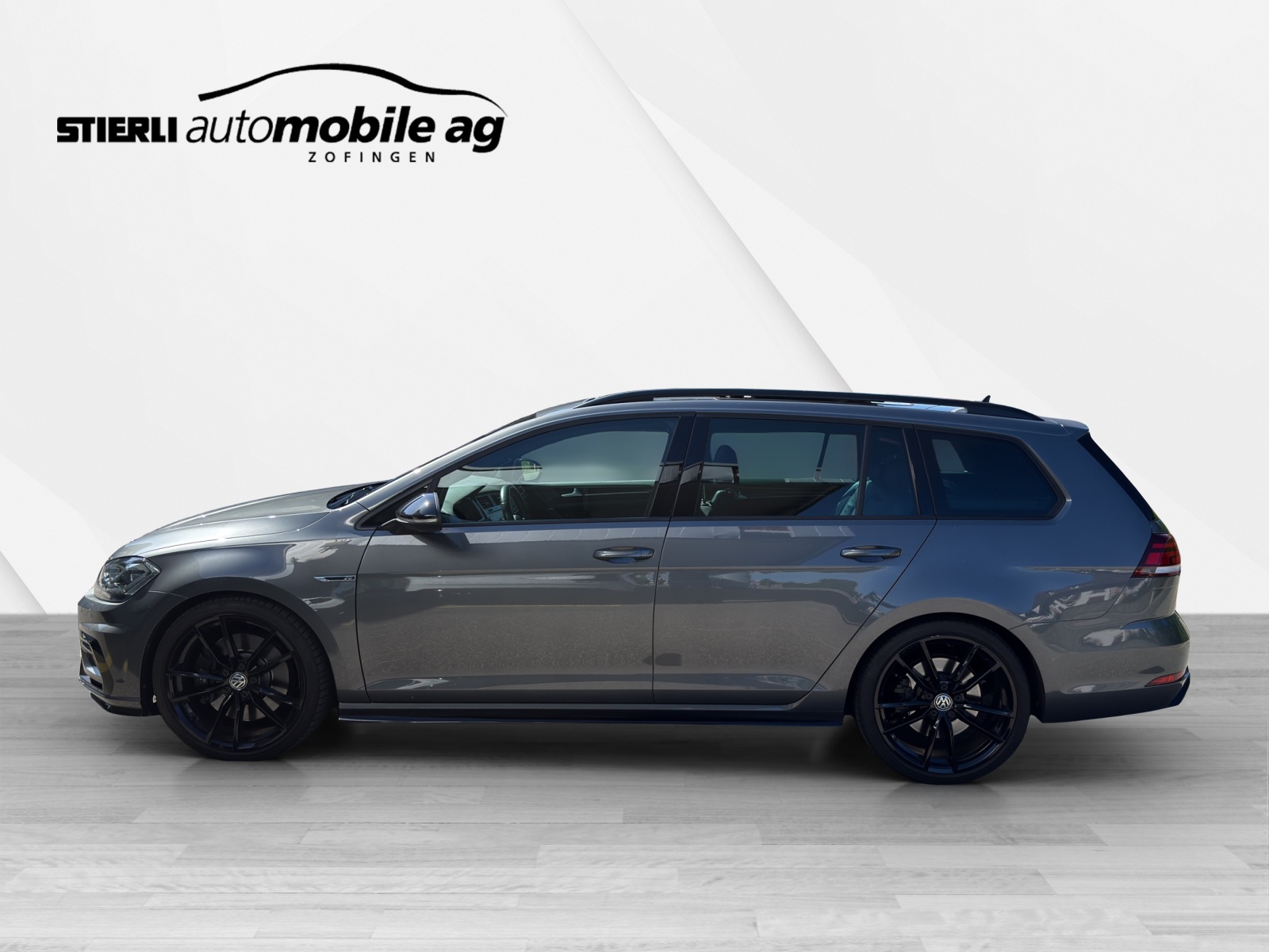VW Golf VII Variant 2.0 TSI R 310 DSG 4motion-image-7