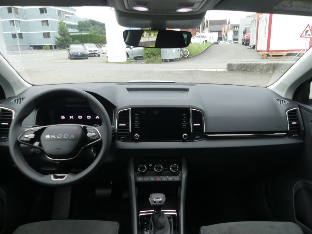 SKODA Karoq 2.0 TDI CR Dynamic 4x4 DSG-image-7