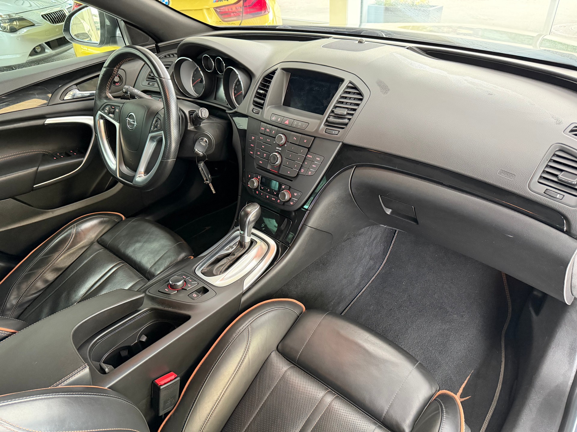 OPEL Insignia ST 2.0 Turbo Sport Edition 4WD Aut.-image-13