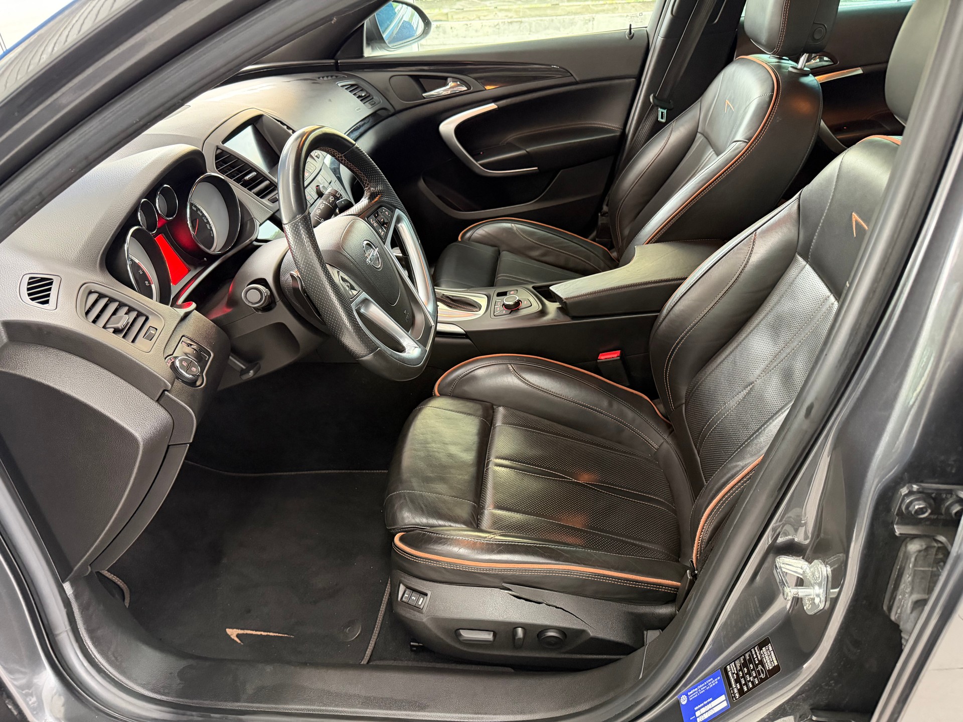 OPEL Insignia ST 2.0 Turbo Sport Edition 4WD Aut.-image-10