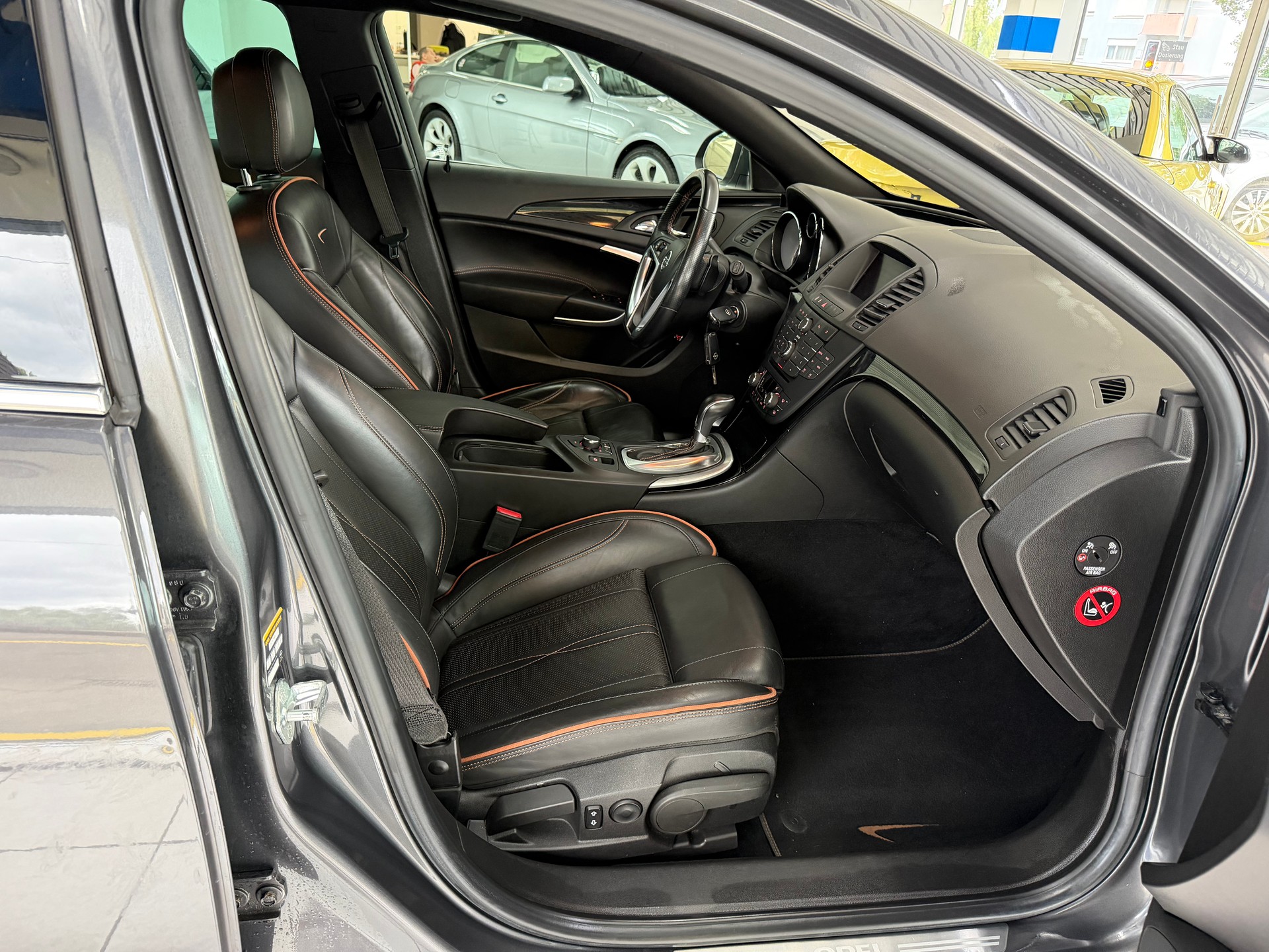 OPEL Insignia ST 2.0 Turbo Sport Edition 4WD Aut.-image-14