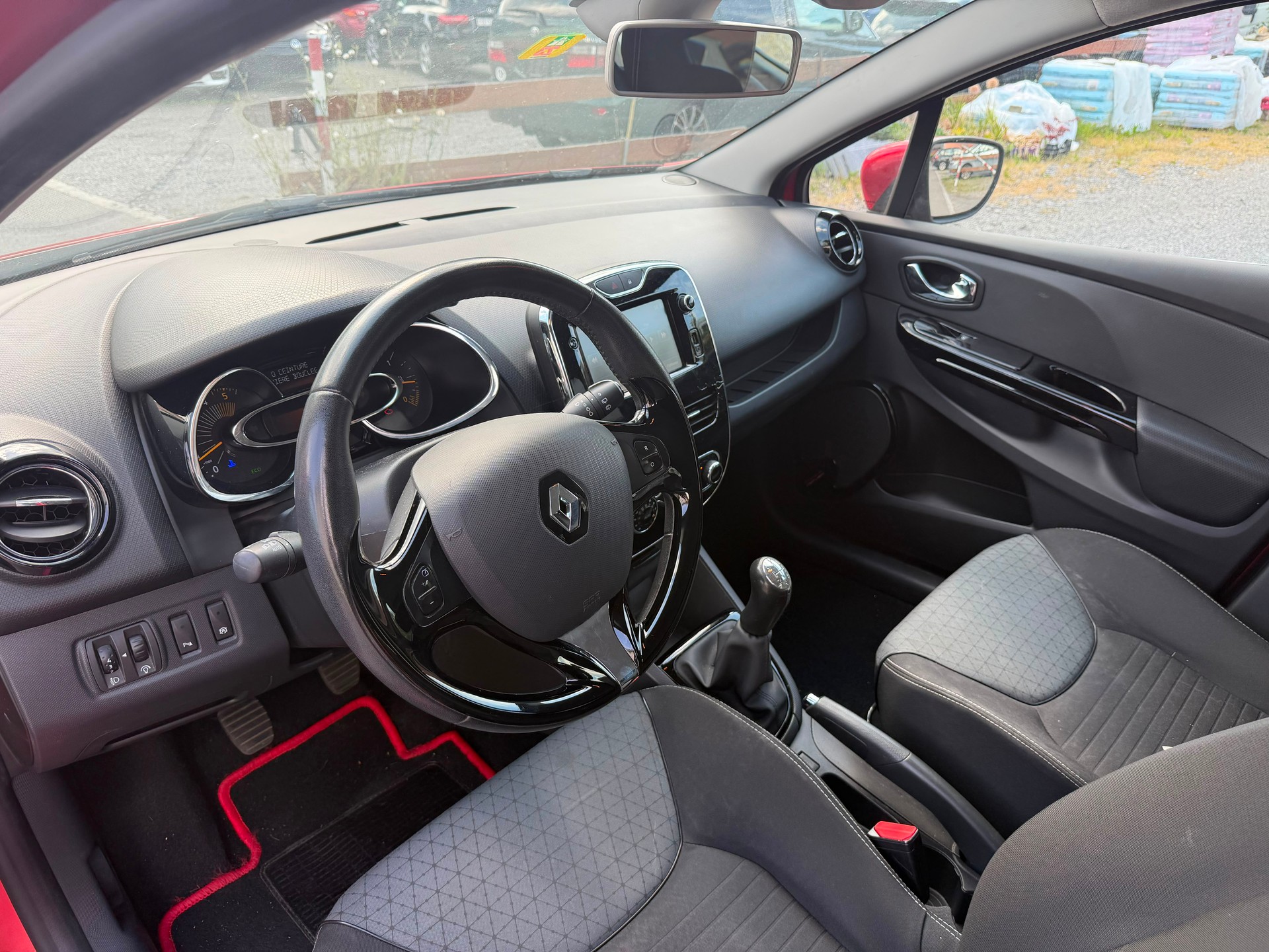 RENAULT Clio 1.5 dCi Dynamique-image-7
