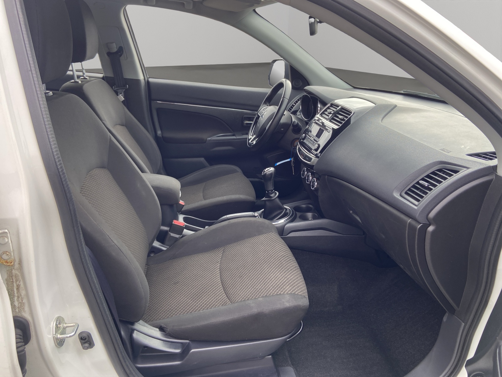 MITSUBISHI ASX 1.6 Style 2WD-image-10