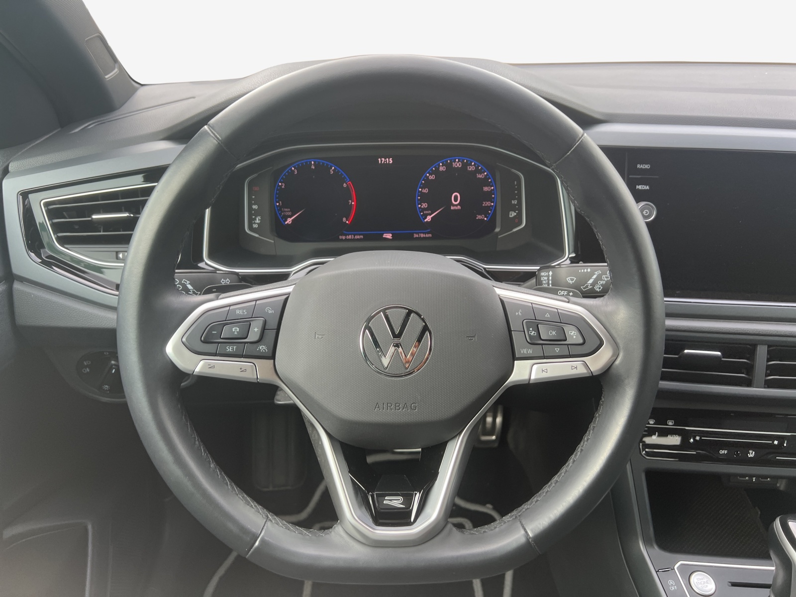 VW Polo 1.0 TSI R-Line DSG-image-9