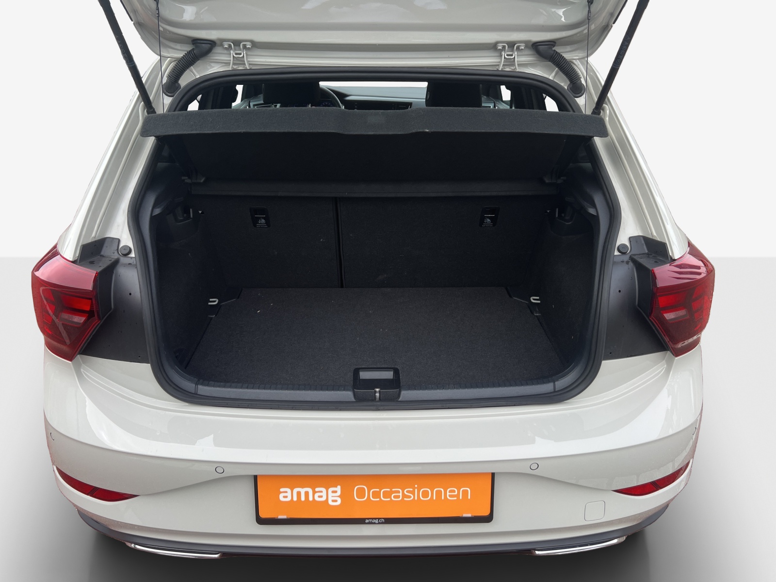 VW Polo 1.0 TSI R-Line DSG-image-12