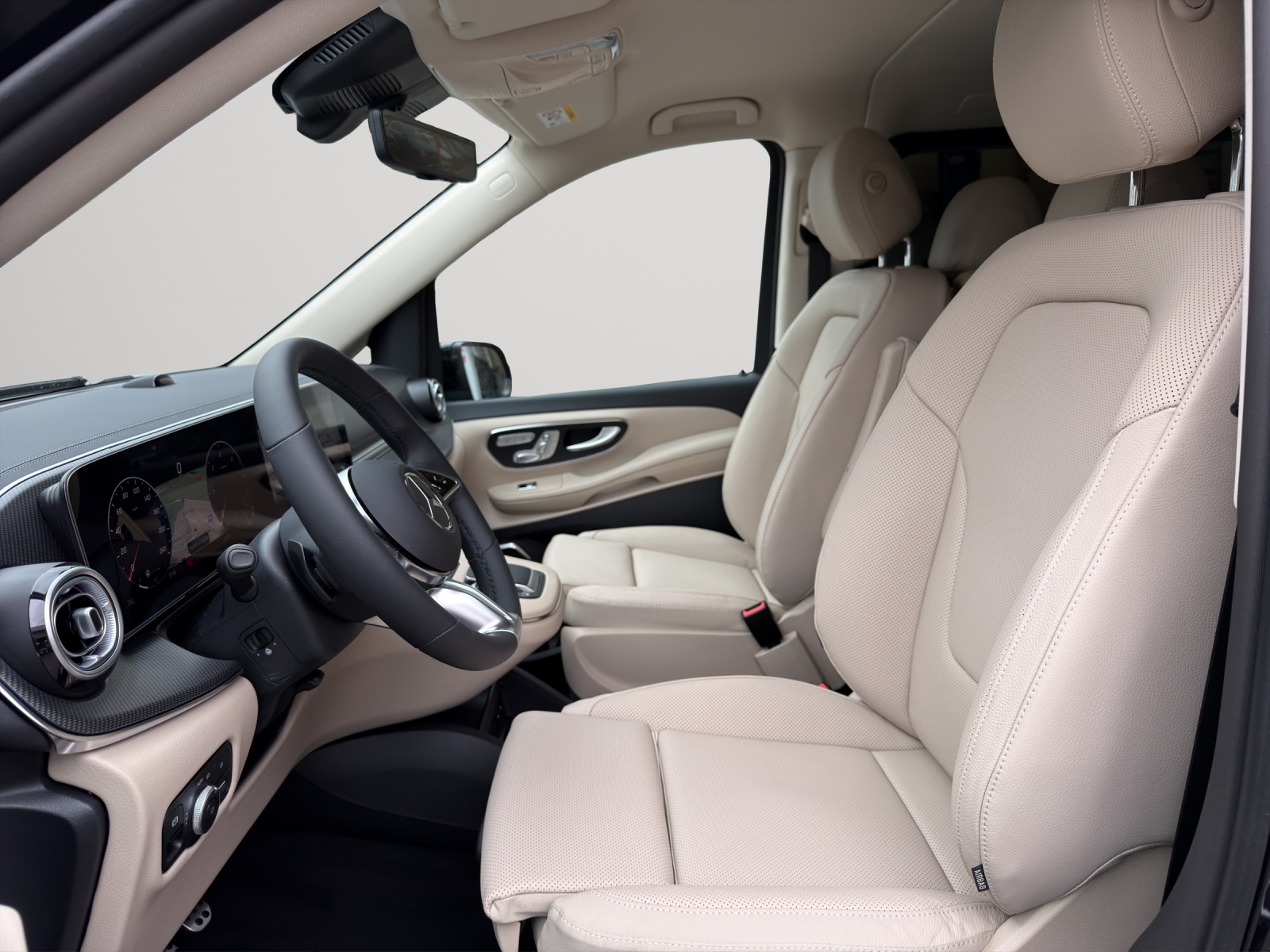 MERCEDES-BENZ V 300 d AVANTGARDE 3430mm E 4x4-image-4