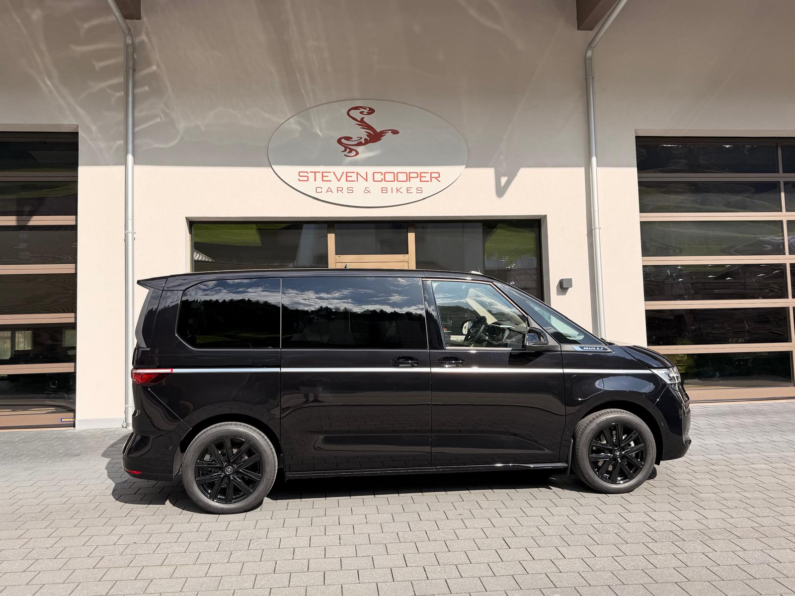 VW Multivan 1.5 eHybrid Style 4Motion DSG black Edition-image-1
