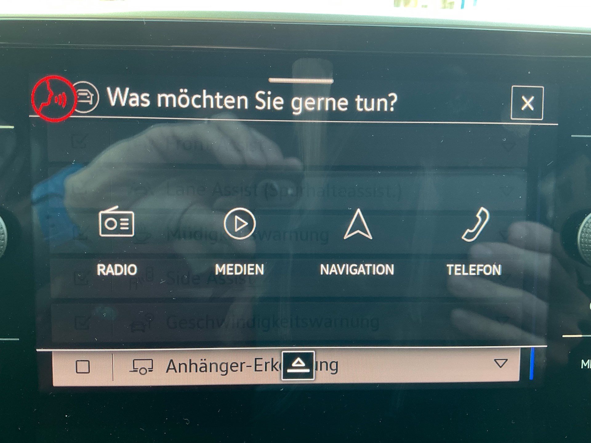 VW T-Roc R-LINE 4MOTION *** PANORAMAGLASDACH & ANHÄNGEKUPPLUNG ***-image-20