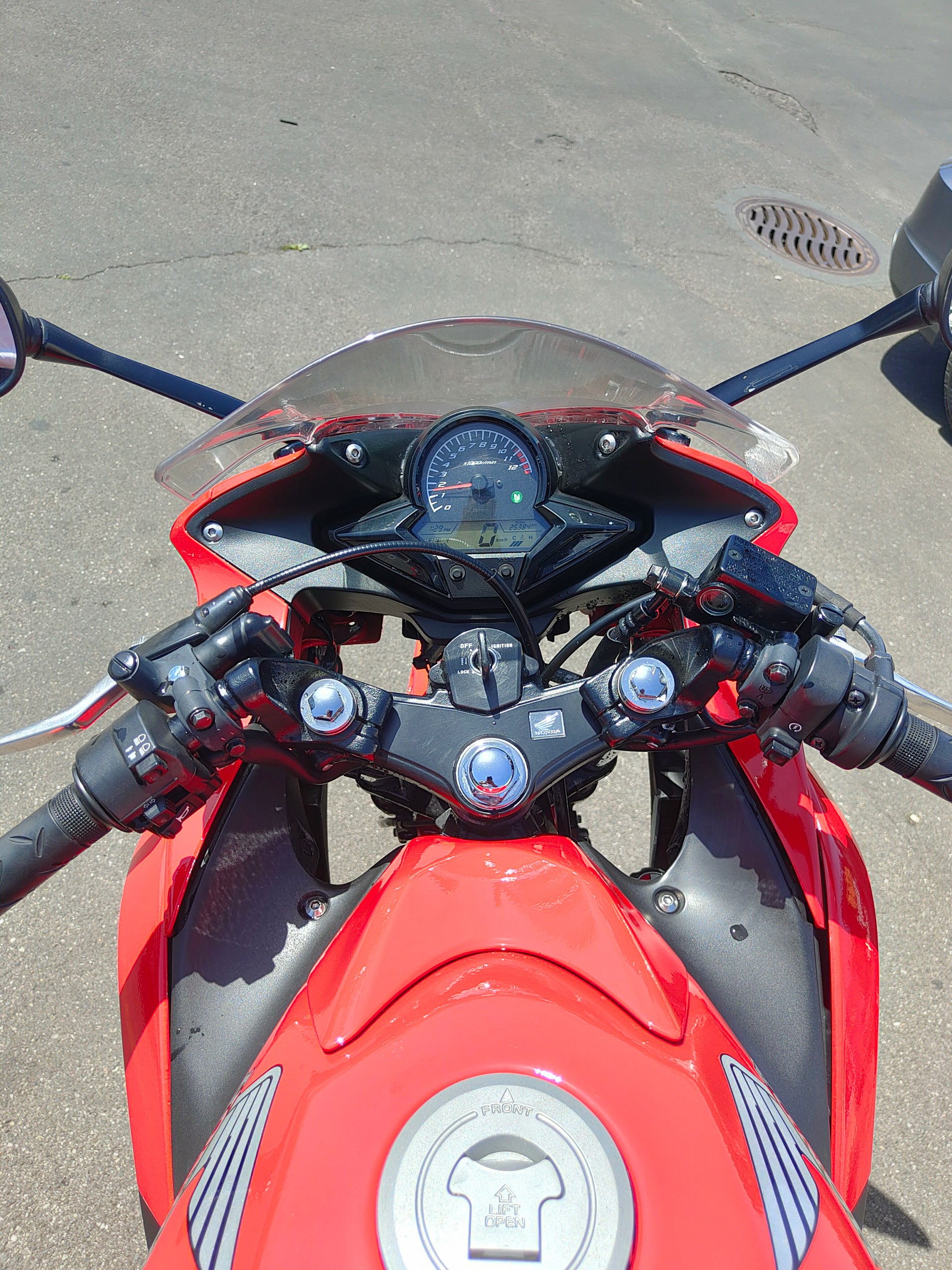 HONDA CBR 125 R-image-4