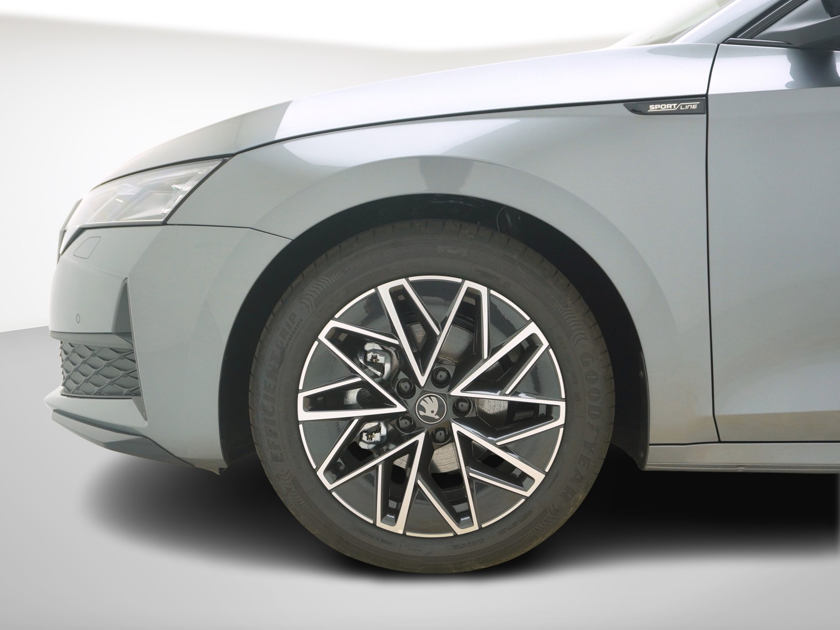 SKODA Octavia 2.0 TDI SportLine DSG-image-9