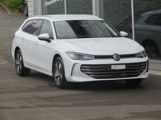 VW Passat Variant 1.5 eTSI evo2 Business DSG-image-0