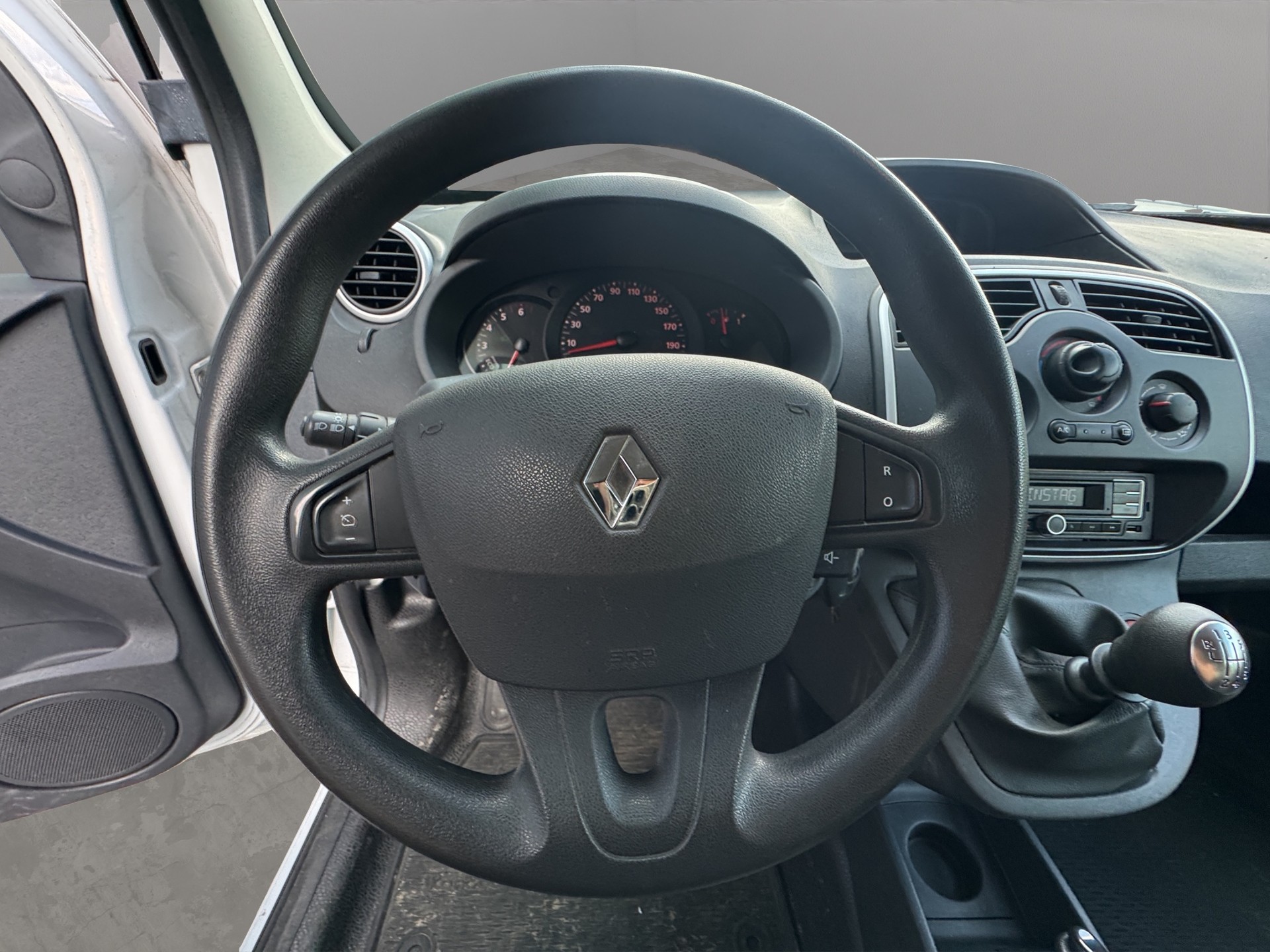 RENAULT Kangoo Maxi dCi 115 ENERGY Business**Mit Werkstatt Einrichtung**-image-8