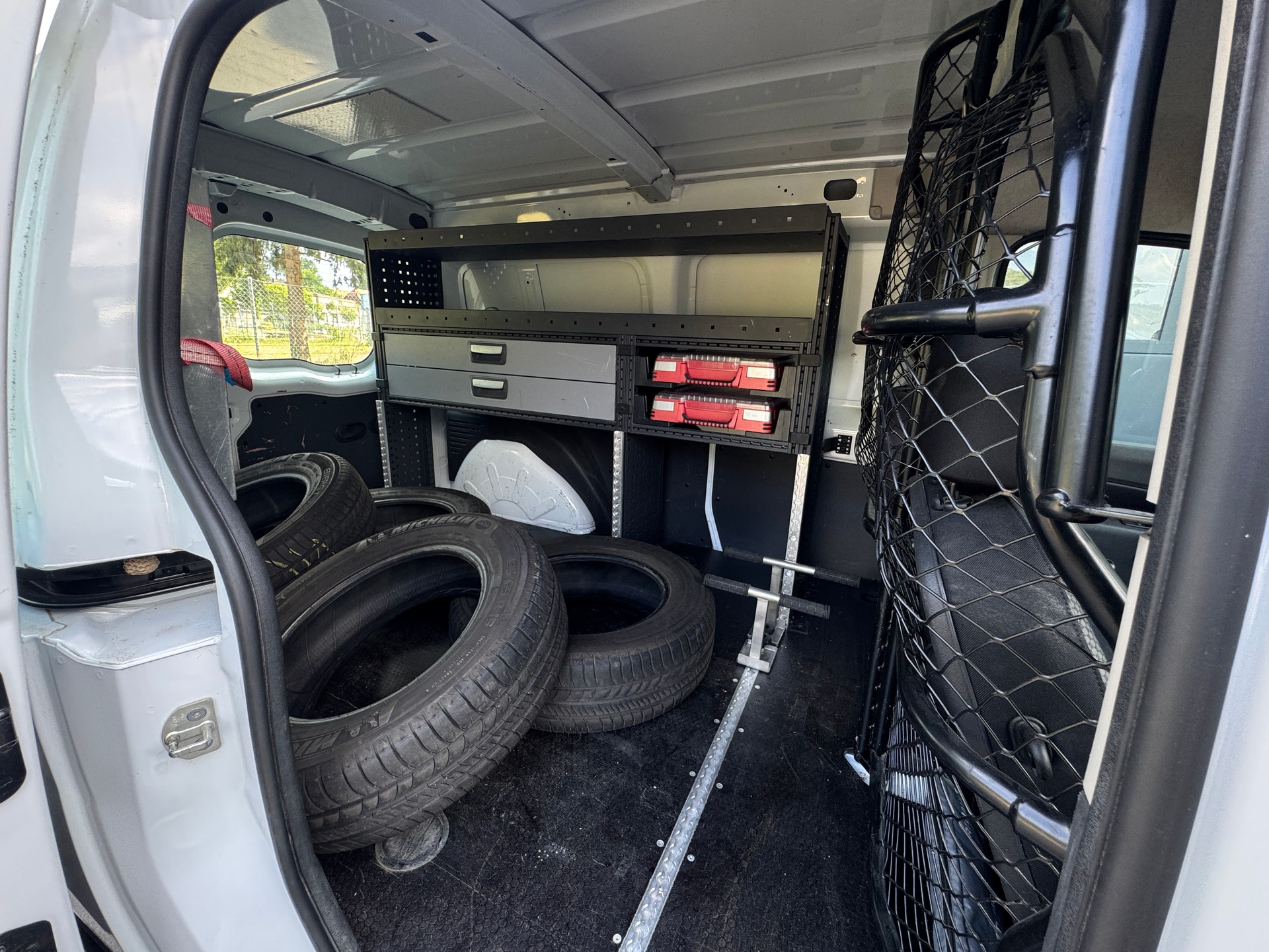 RENAULT Kangoo Maxi dCi 115 ENERGY Business**Mit Werkstatt Einrichtung**-image-11