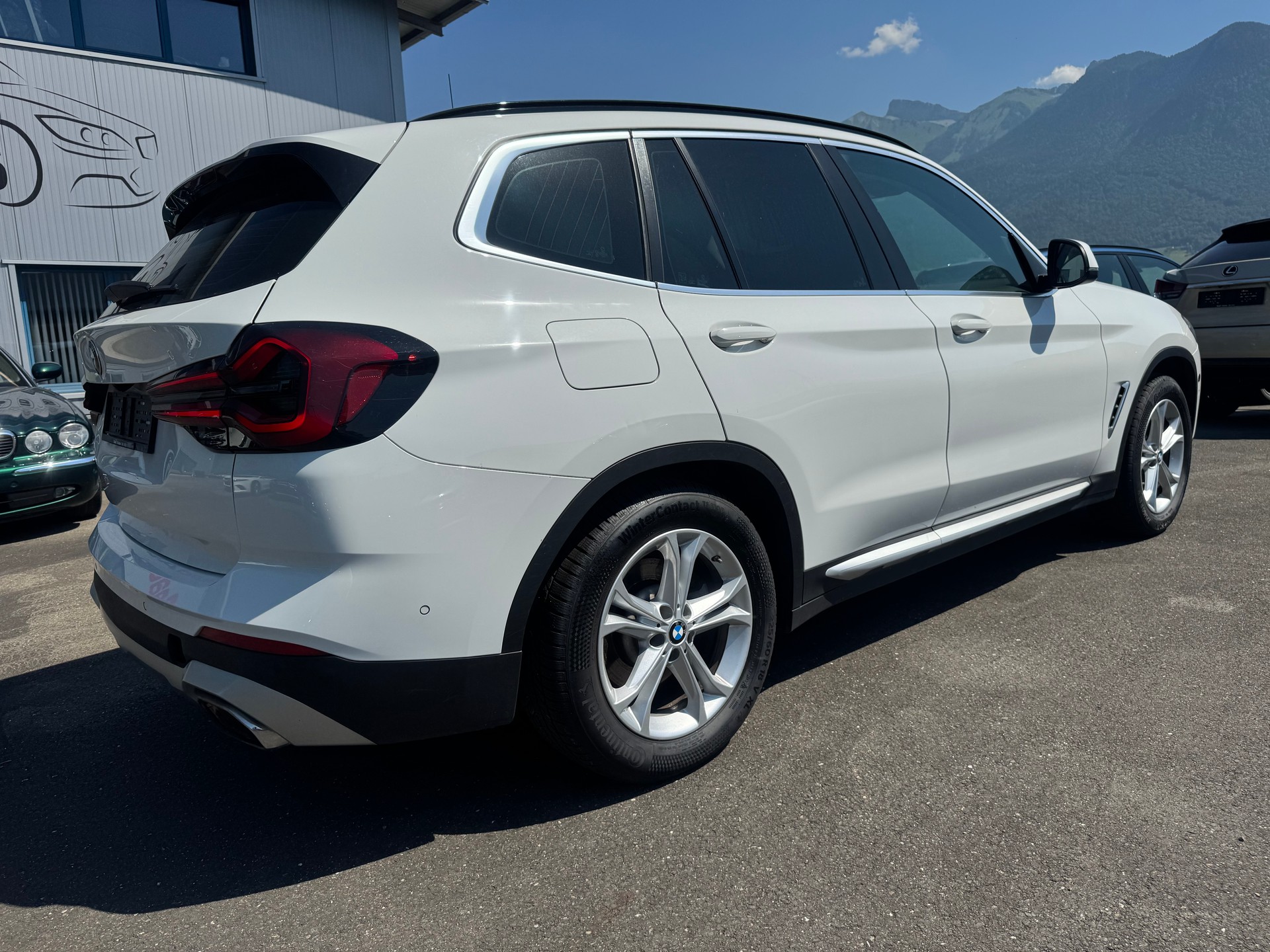 BMW X3 xDrive 30i Individual Steptronic-image-4