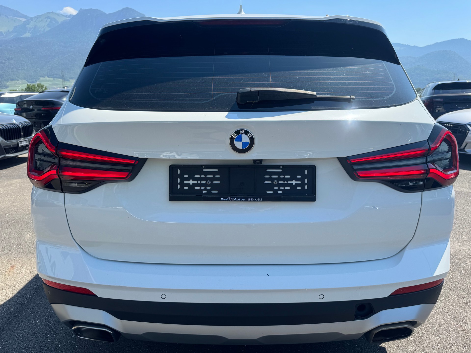 BMW X3 xDrive 30i Individual Steptronic-image-5