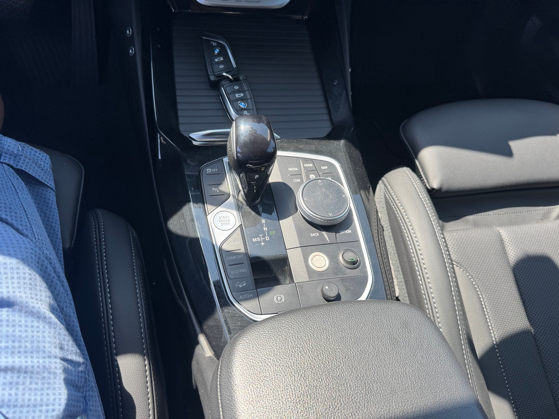 BMW X3 xDrive 30i Individual Steptronic-image-21