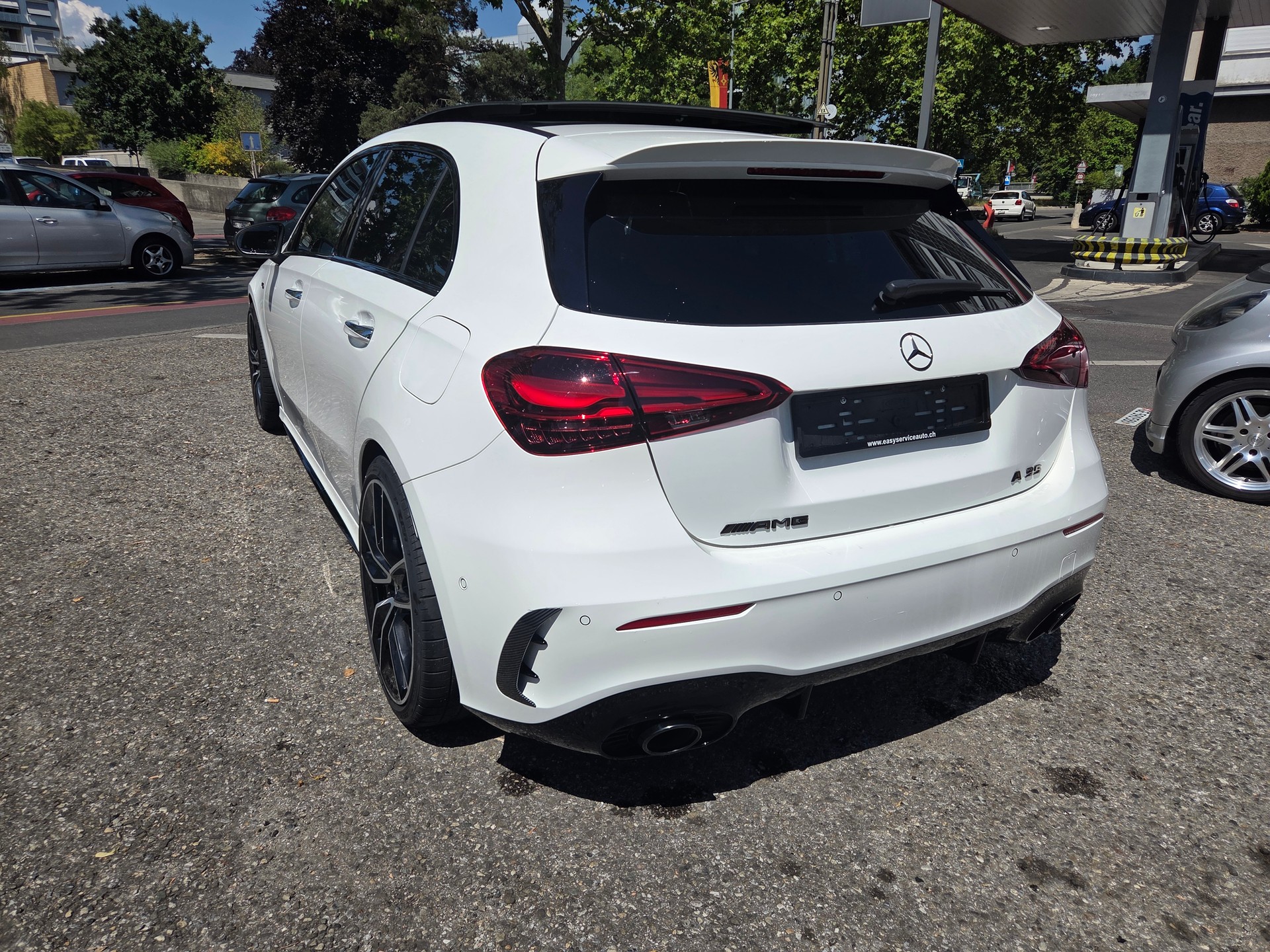 MERCEDES-BENZ A AMG 35 4Matic 8G-DCT-image-3