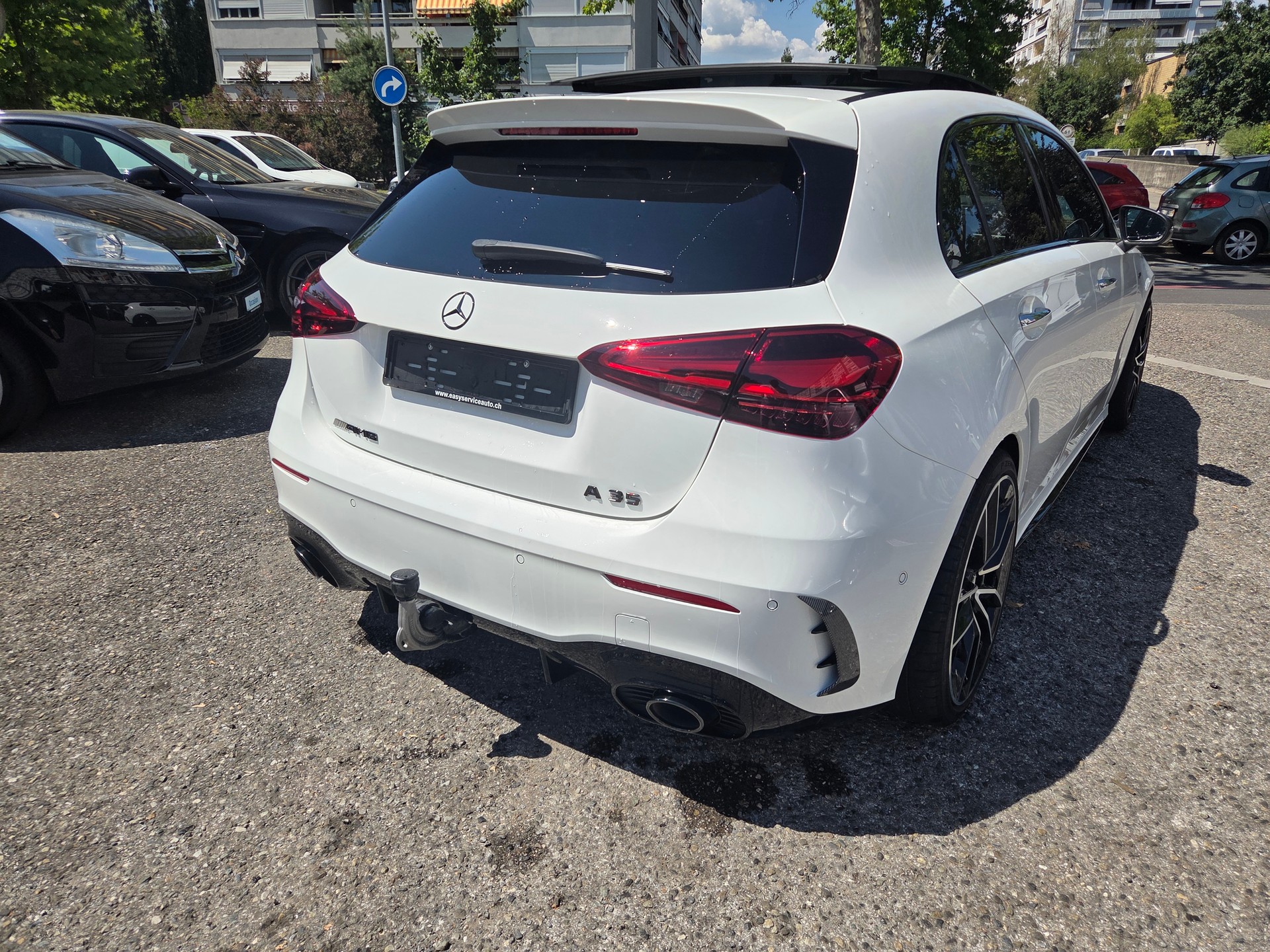MERCEDES-BENZ A AMG 35 4Matic 8G-DCT-image-4