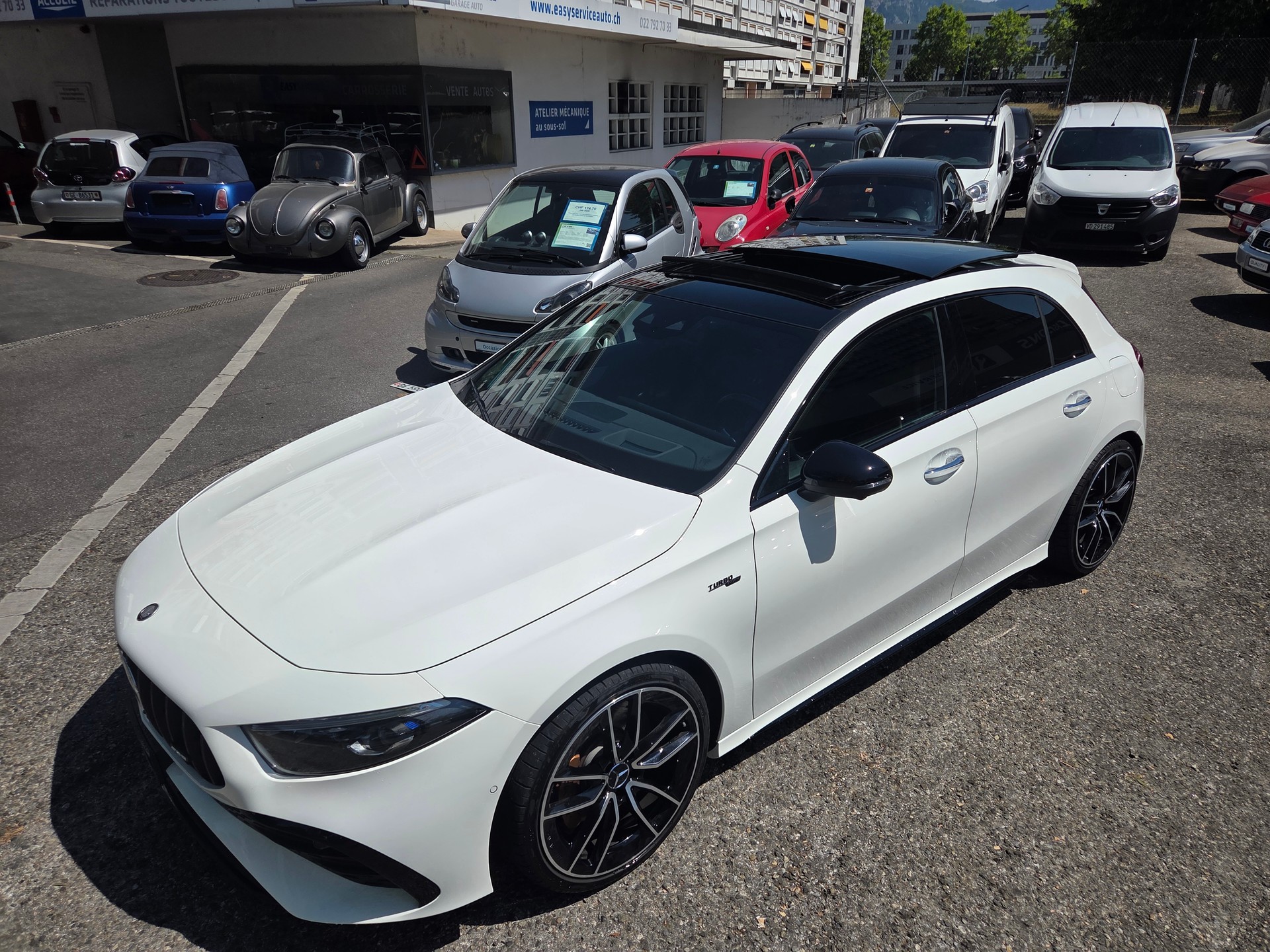 MERCEDES-BENZ A AMG 35 4Matic 8G-DCT-image-2