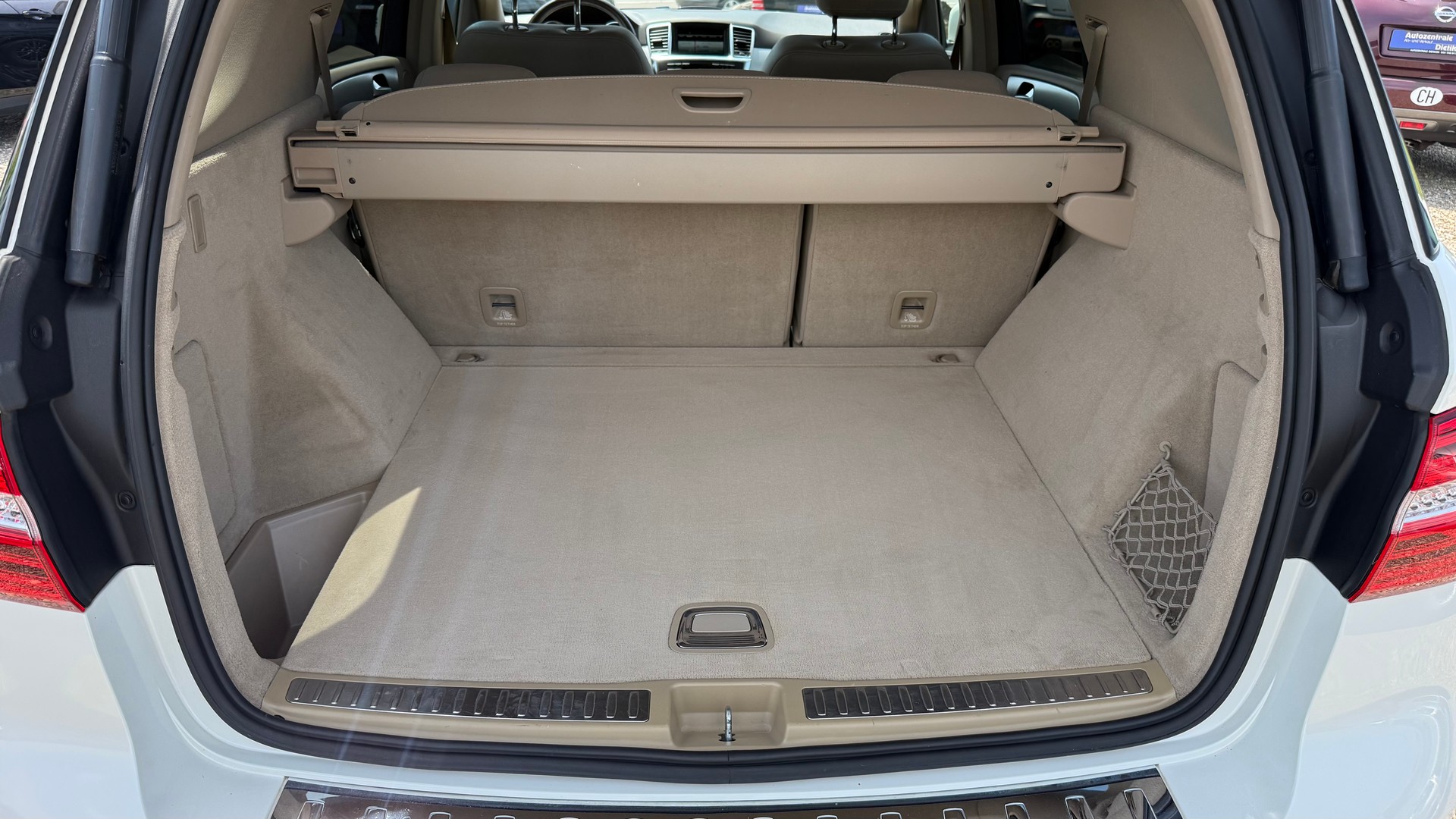 MERCEDES-BENZ ML 350 BlueTEC Executive 4Matic 7G-Tronic-image-26