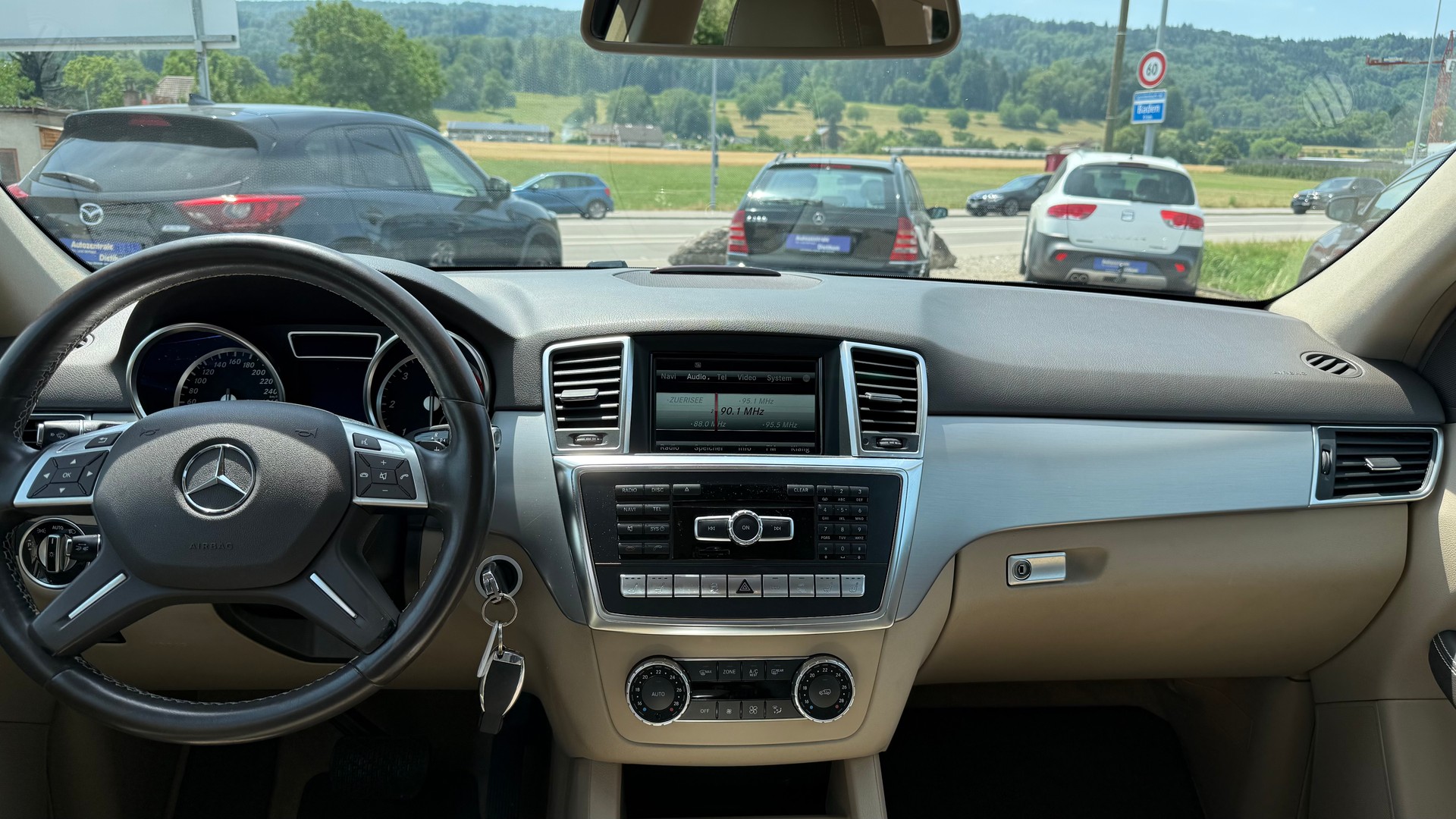 MERCEDES-BENZ ML 350 BlueTEC Executive 4Matic 7G-Tronic-image-5