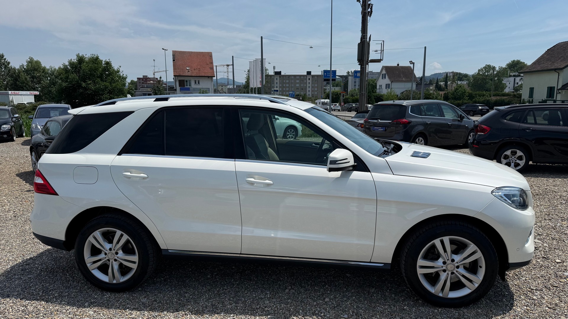 MERCEDES-BENZ ML 350 BlueTEC Executive 4Matic 7G-Tronic-image-23