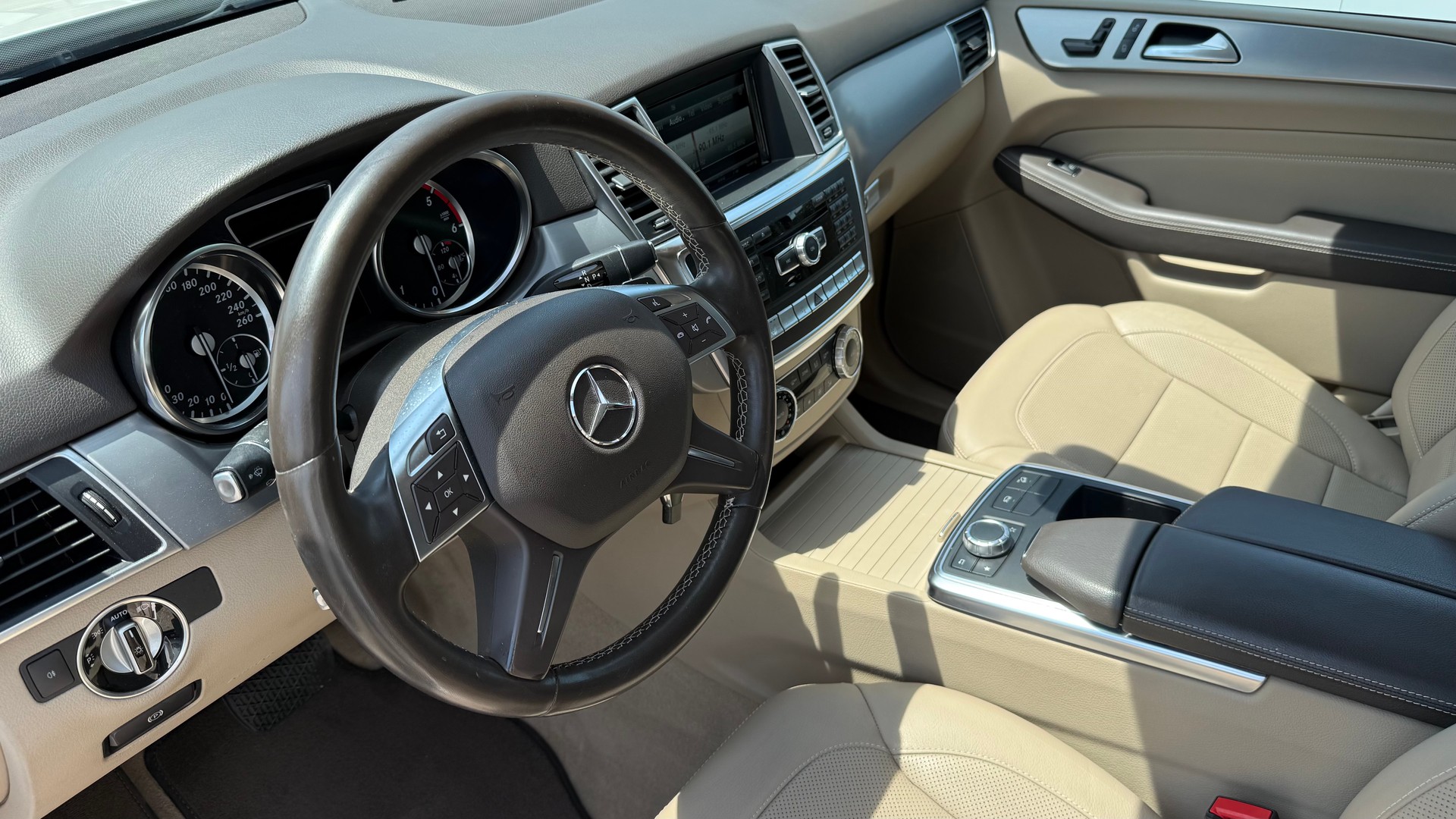 MERCEDES-BENZ ML 350 BlueTEC Executive 4Matic 7G-Tronic-image-2