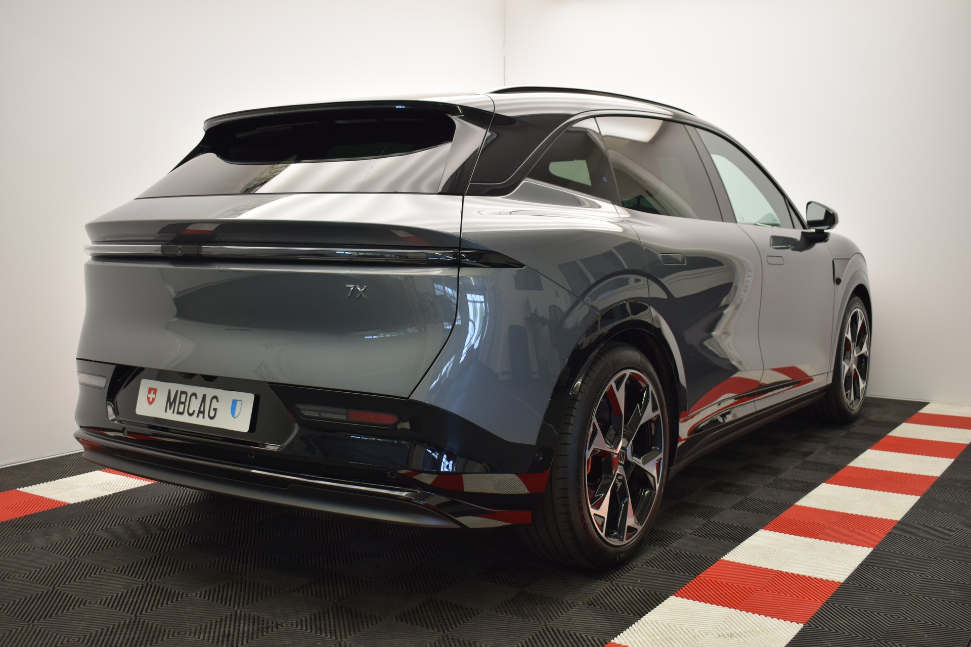 ZEEKR 7X 100kWh Privilege AWD-image-8