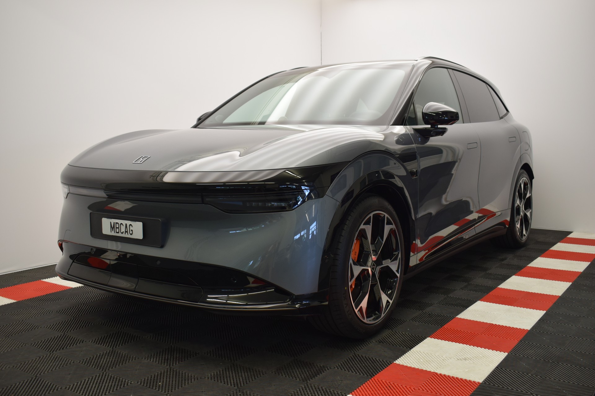 ZEEKR 7X 100kWh Privilege AWD-image-1