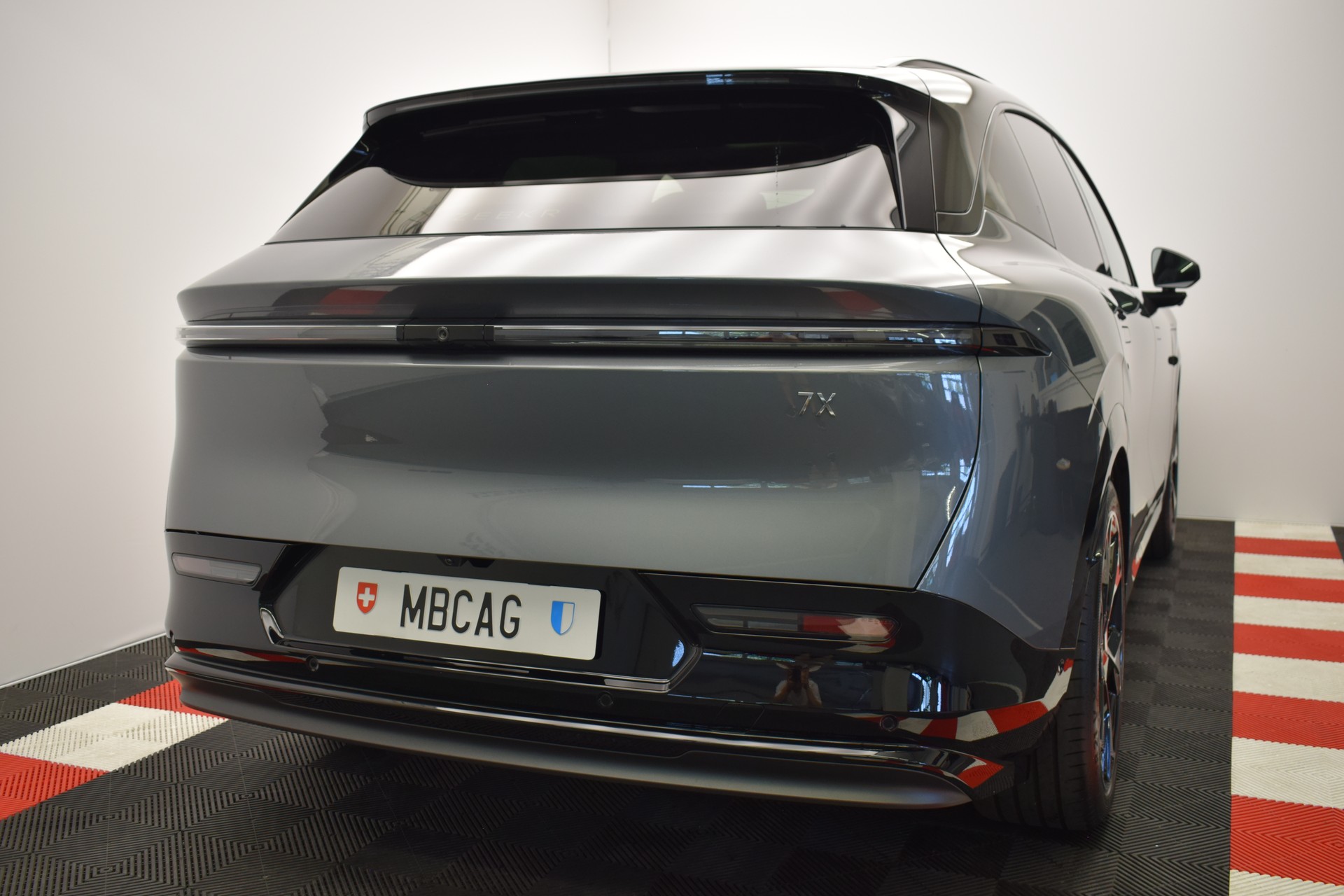 ZEEKR 7X 100kWh Privilege AWD-image-11