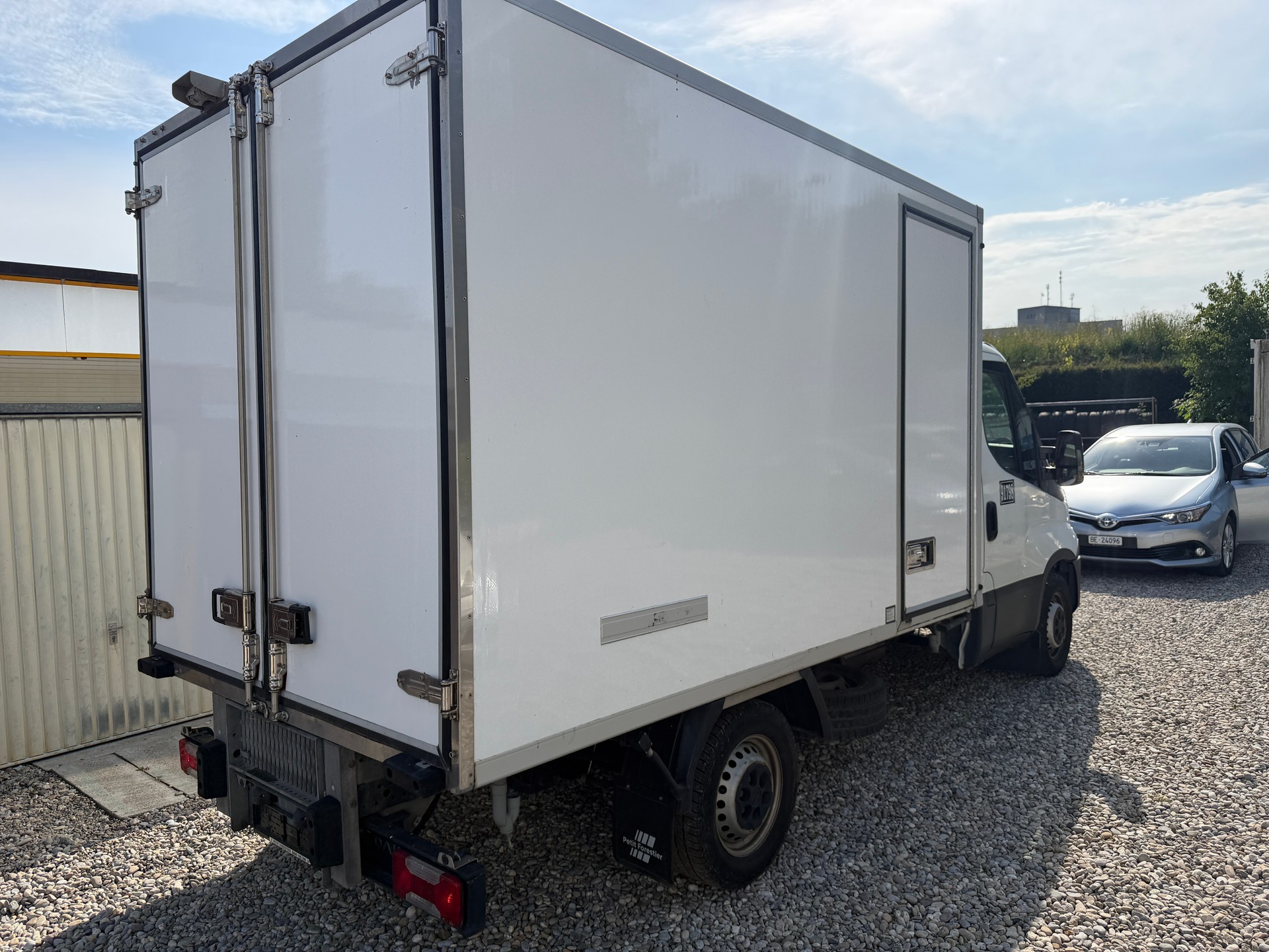 IVECO 35 S 14-image-2