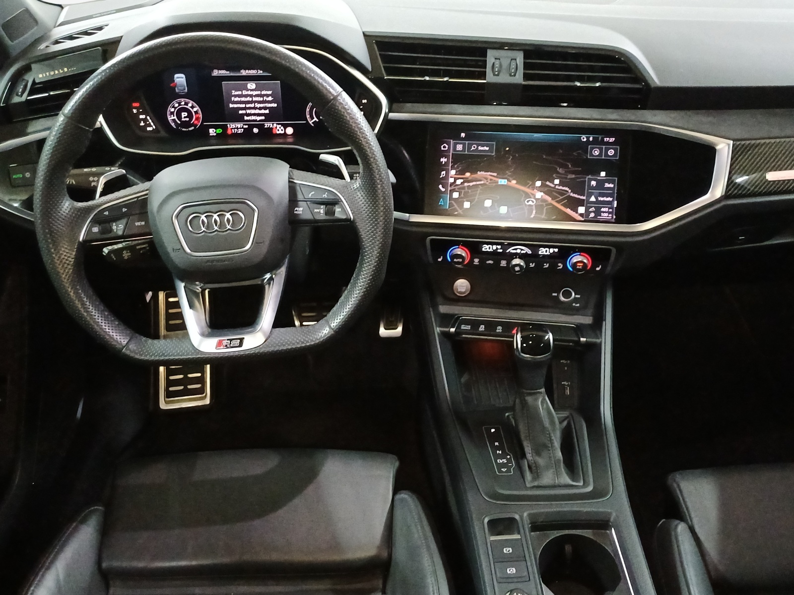 AUDI RS Q3 Sportback quattro S tronic-image-8