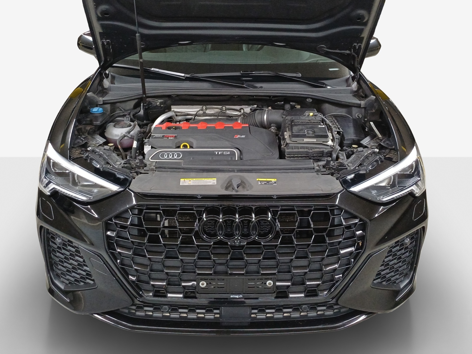 AUDI RS Q3 Sportback quattro S tronic-image-14