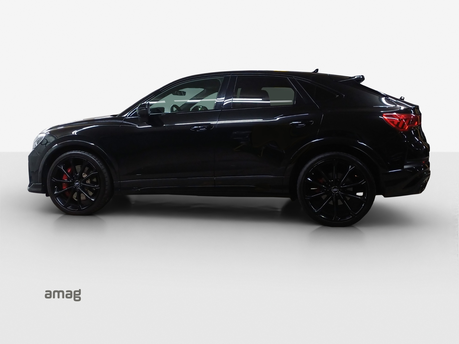 AUDI RS Q3 Sportback quattro S tronic-image-1