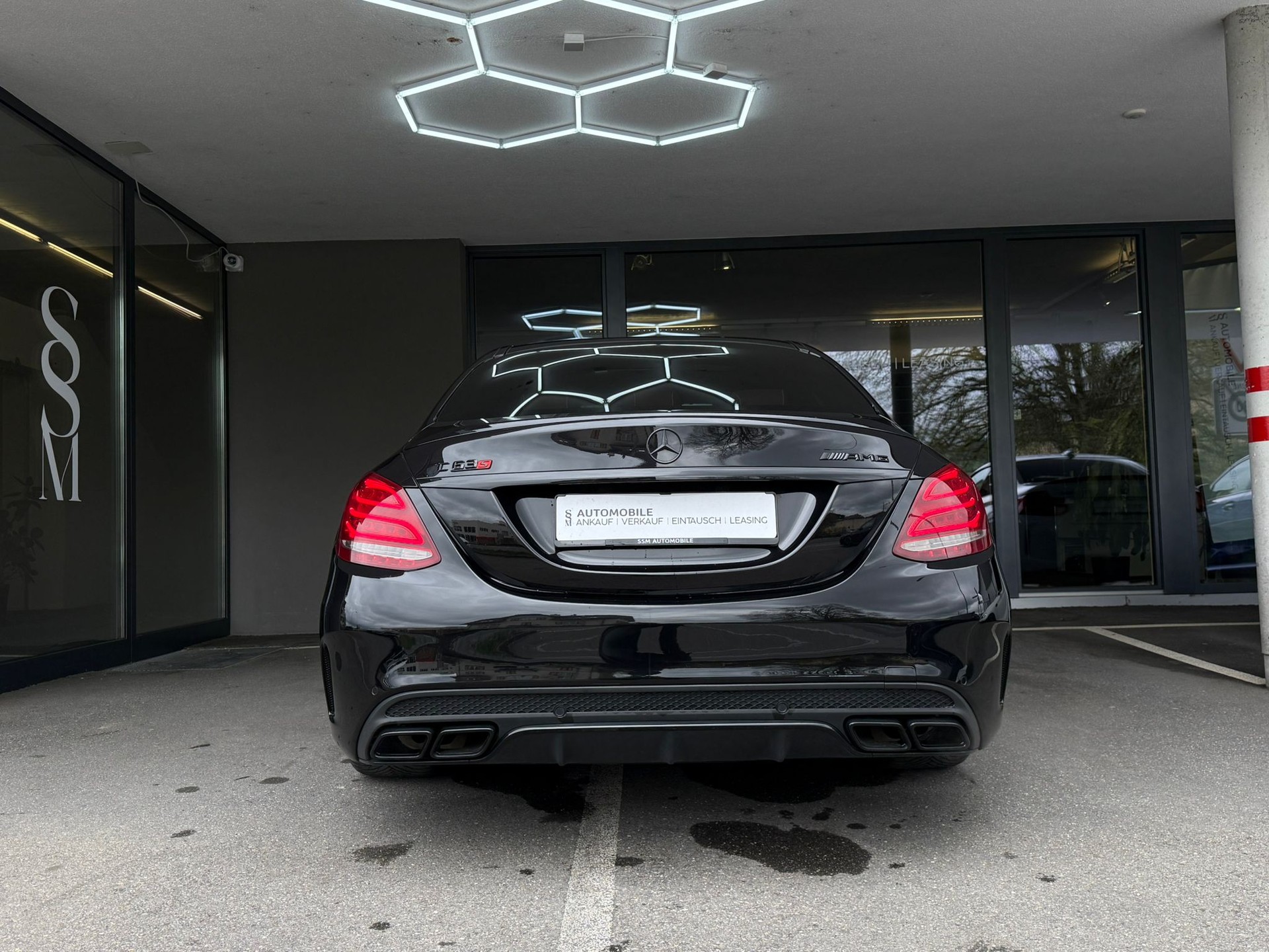 MERCEDES-BENZ C 63 S AMG Speedshift-image-10