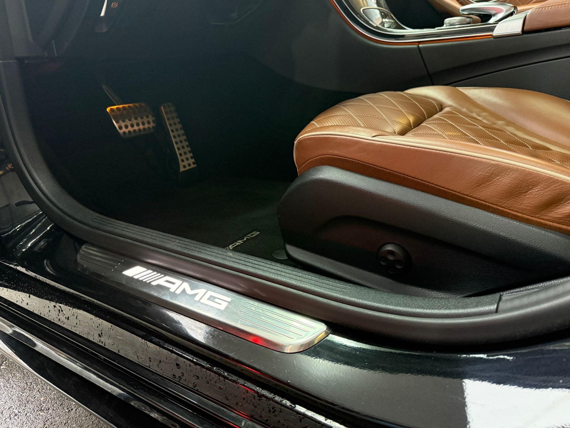 MERCEDES-BENZ C 63 S AMG Speedshift-image-27