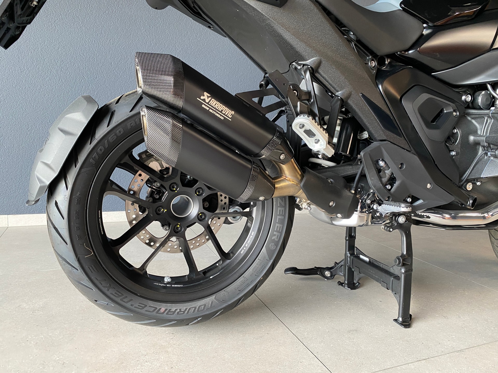 BMW R 1300 GS-image-5